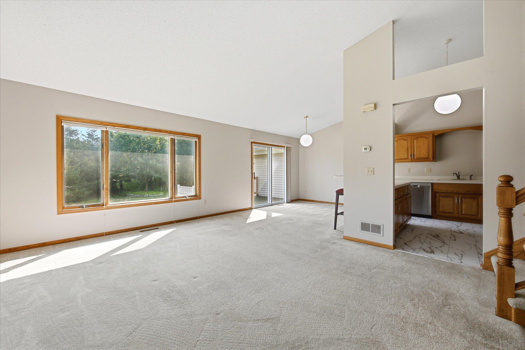 5758 Heather Ridge Drive Property Photo 11