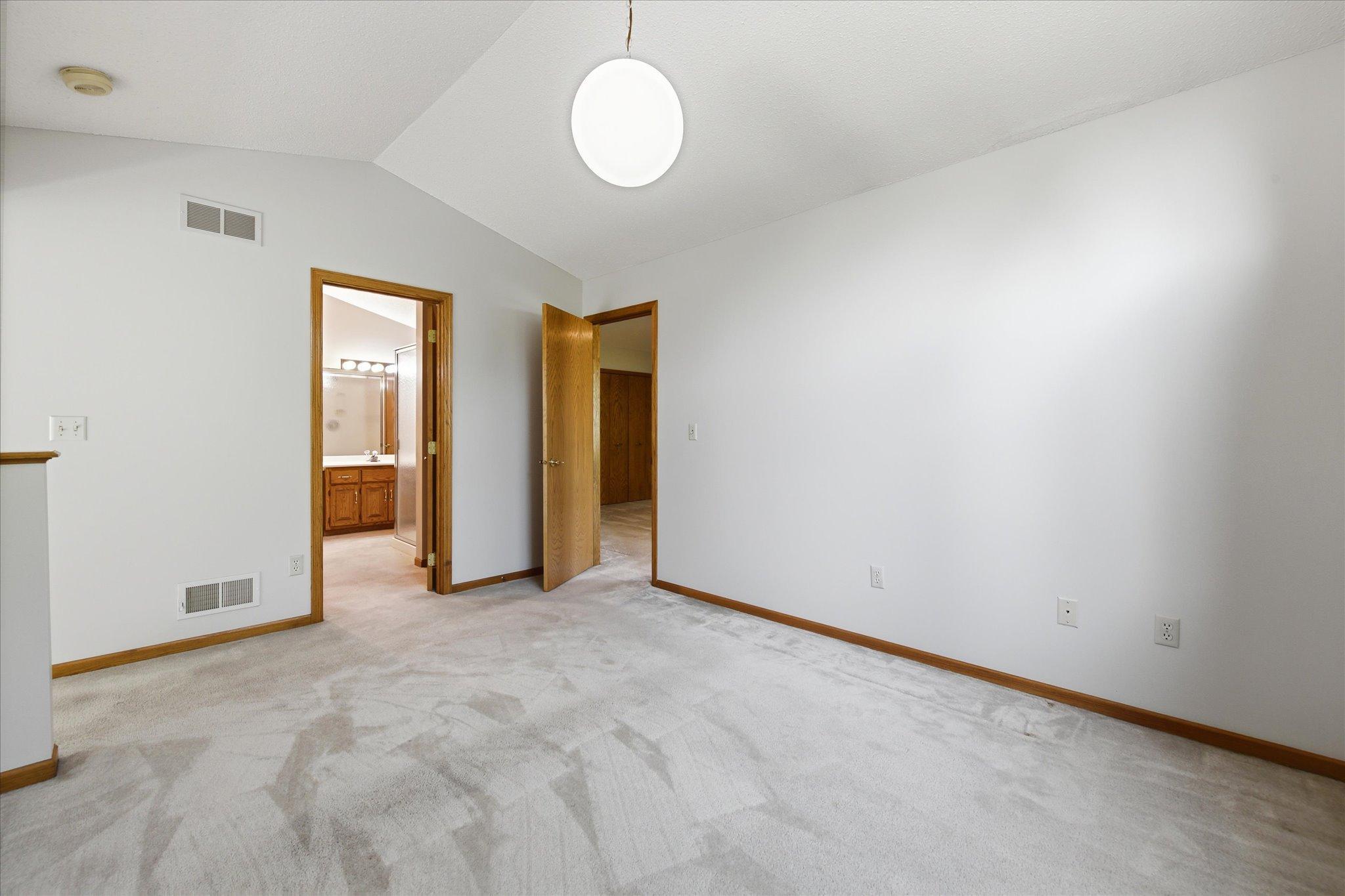 5758 Heather Ridge Drive Property Photo 14