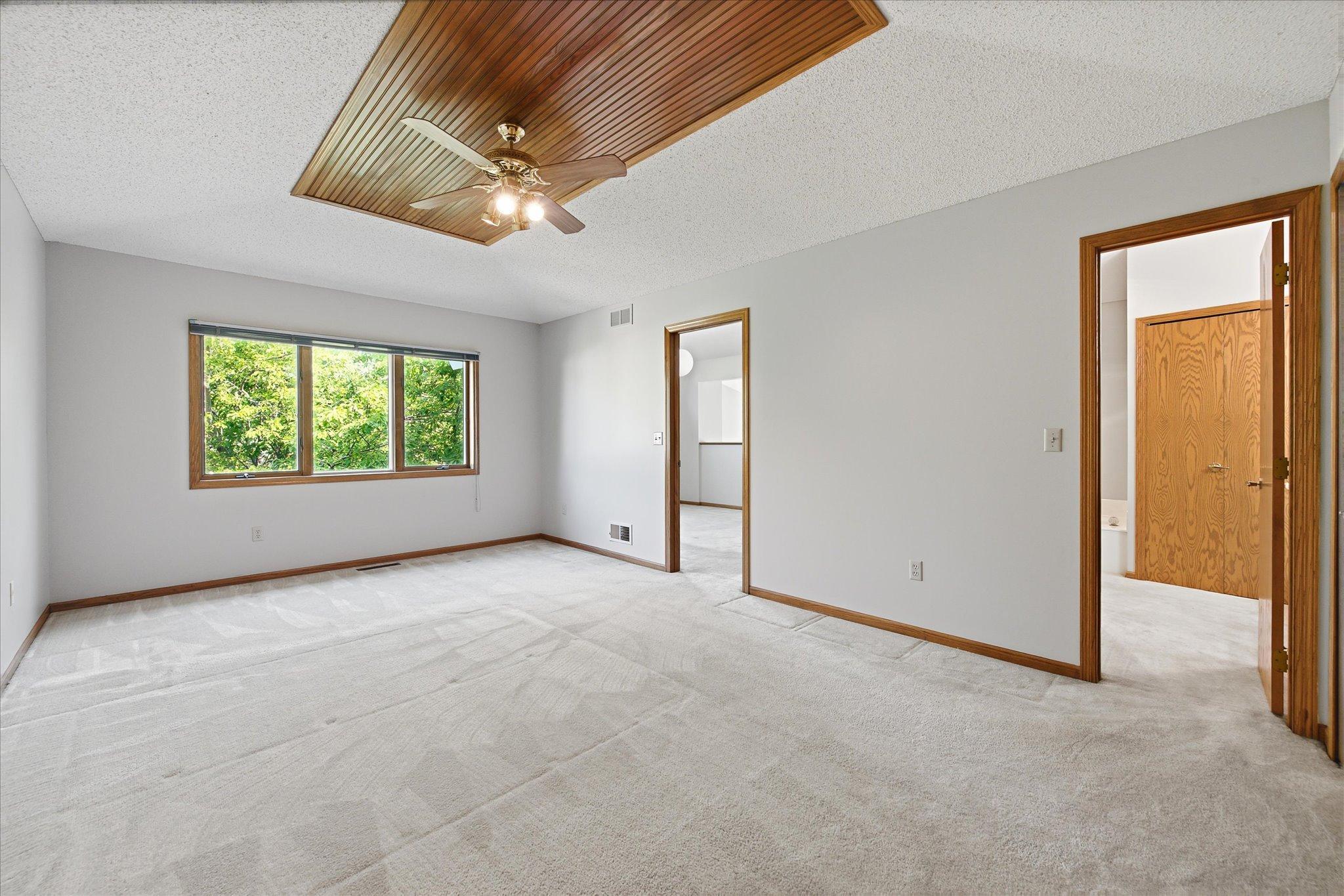 5758 Heather Ridge Drive Property Photo 15