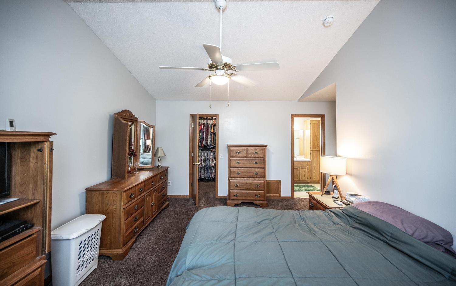 18474 Everest Path Property Photo 14