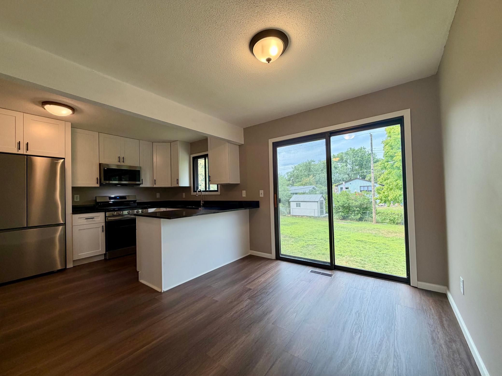 1612 69th Avenue N Property Photo 5