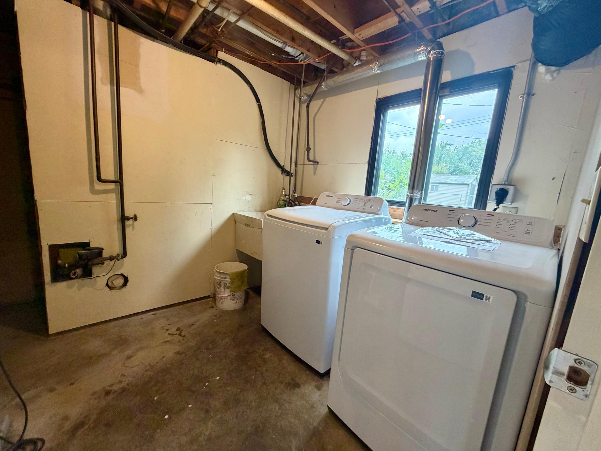 1612 69th Avenue N Property Photo 17