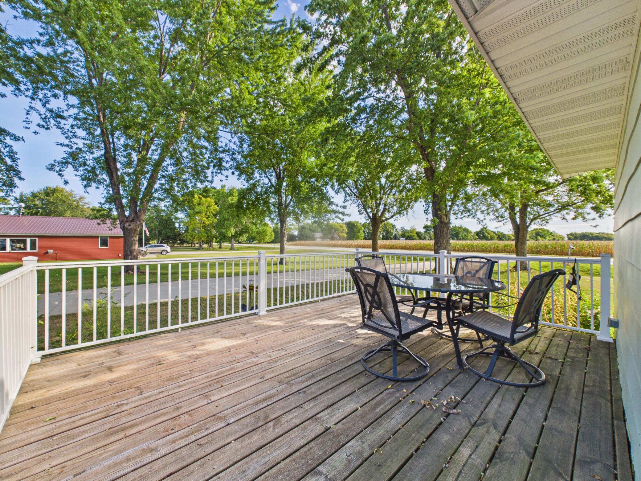 21677 County Road 197 Property Photo 4