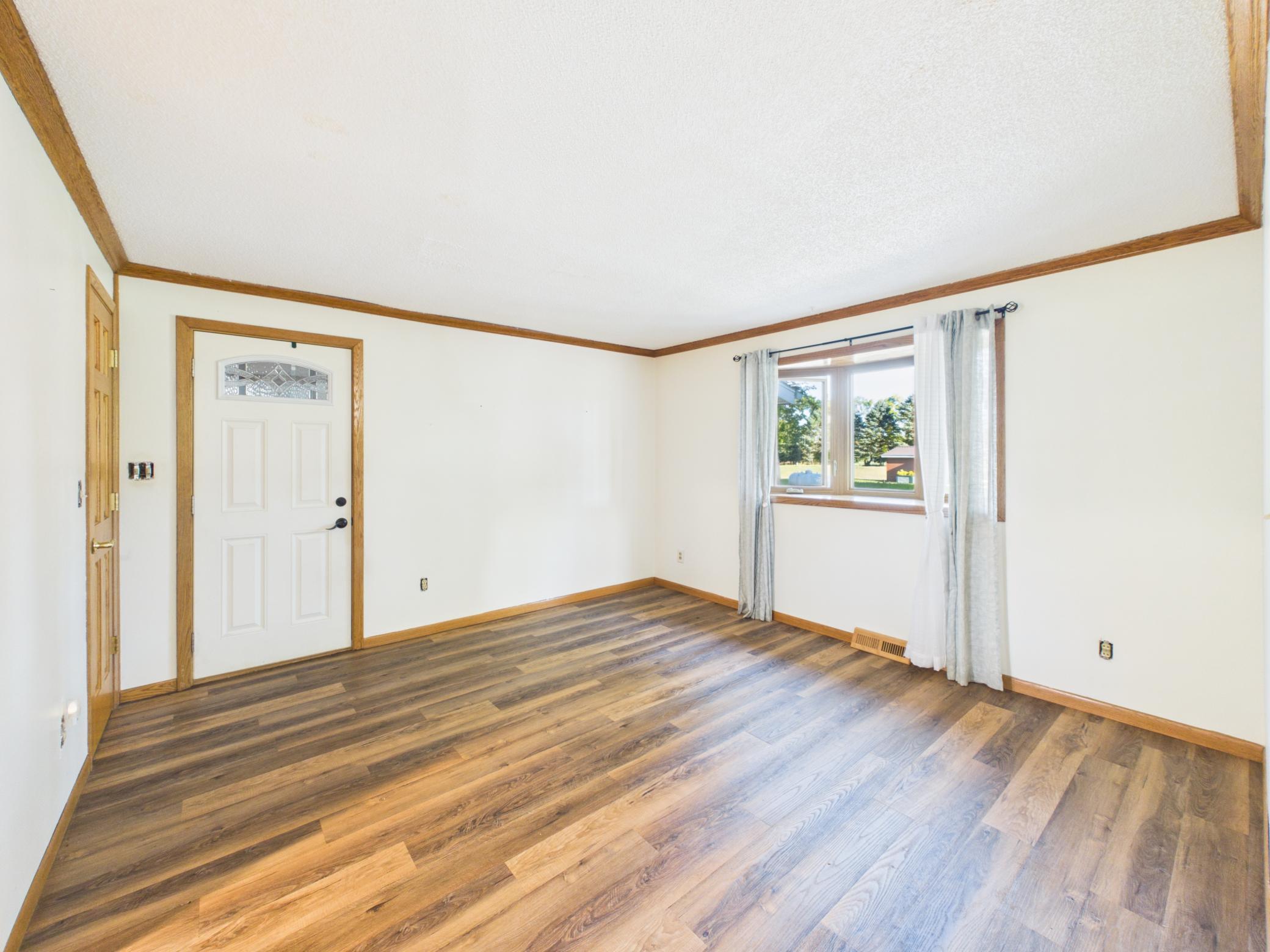 21677 County Road 197 Property Photo 15