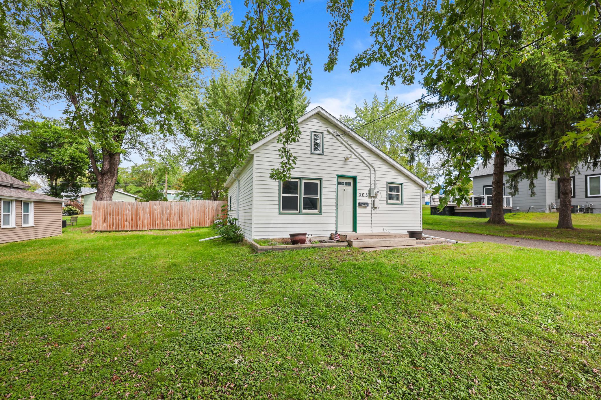 308 7th Avenue N Property Photo 40