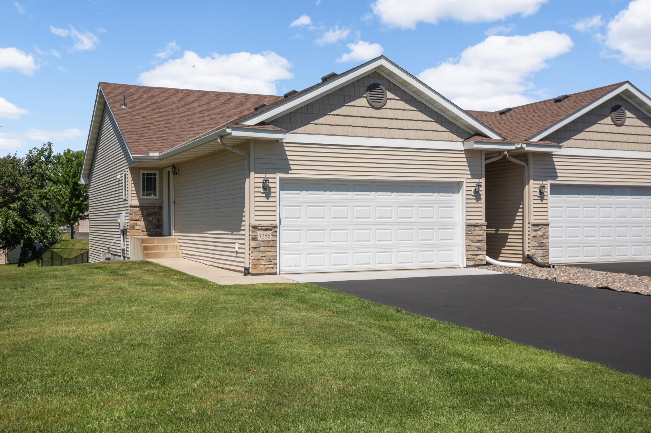 7256 Kahler Circle Ne Property Photo 1