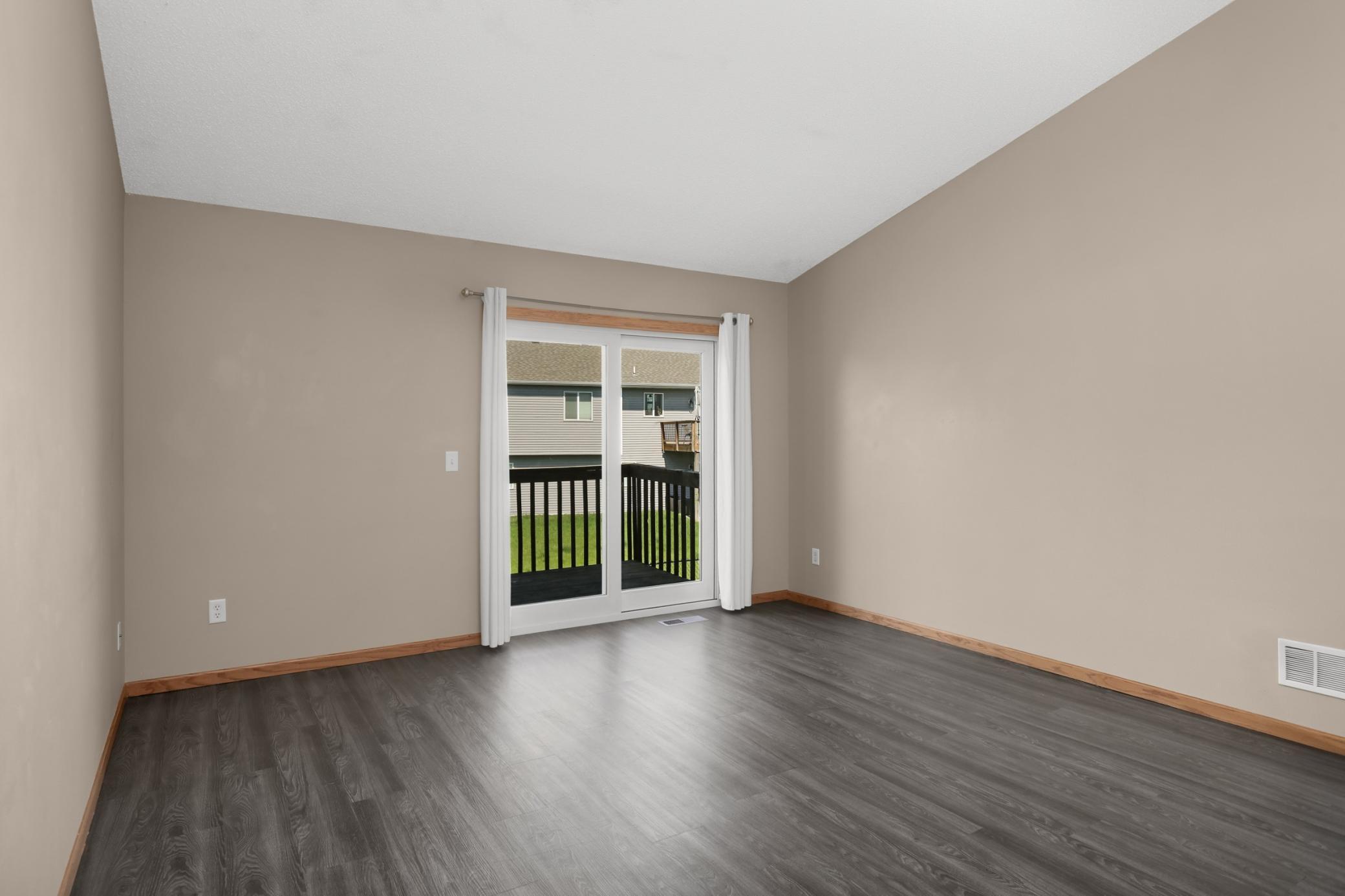 7256 Kahler Circle Ne Property Photo 11