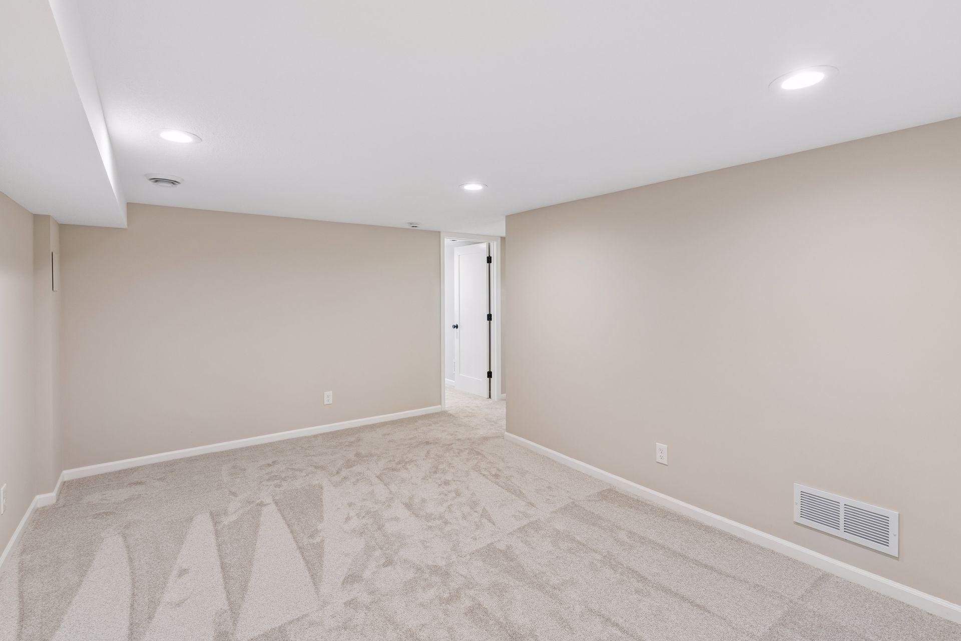 5512 James Avenue S Property Photo 31