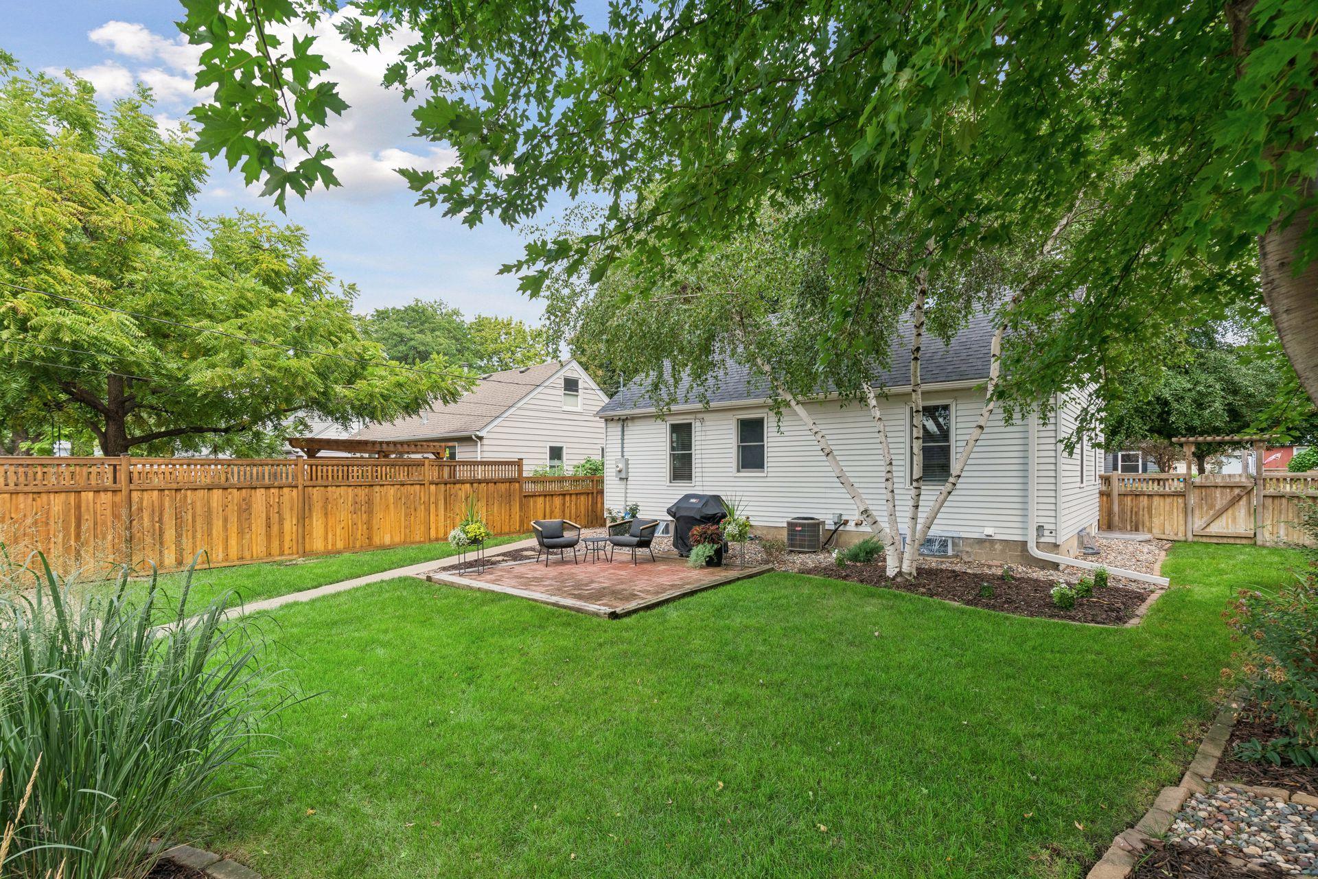 5512 James Avenue S Property Photo 35