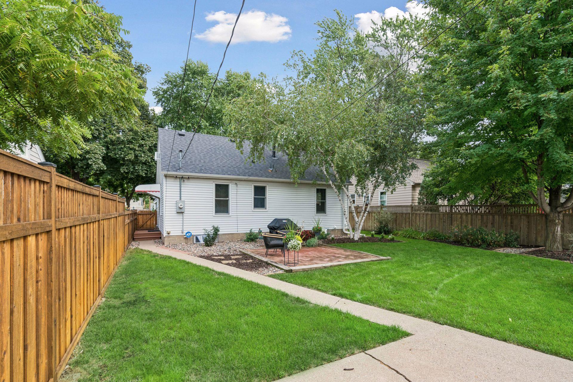 5512 James Avenue S Property Photo 39