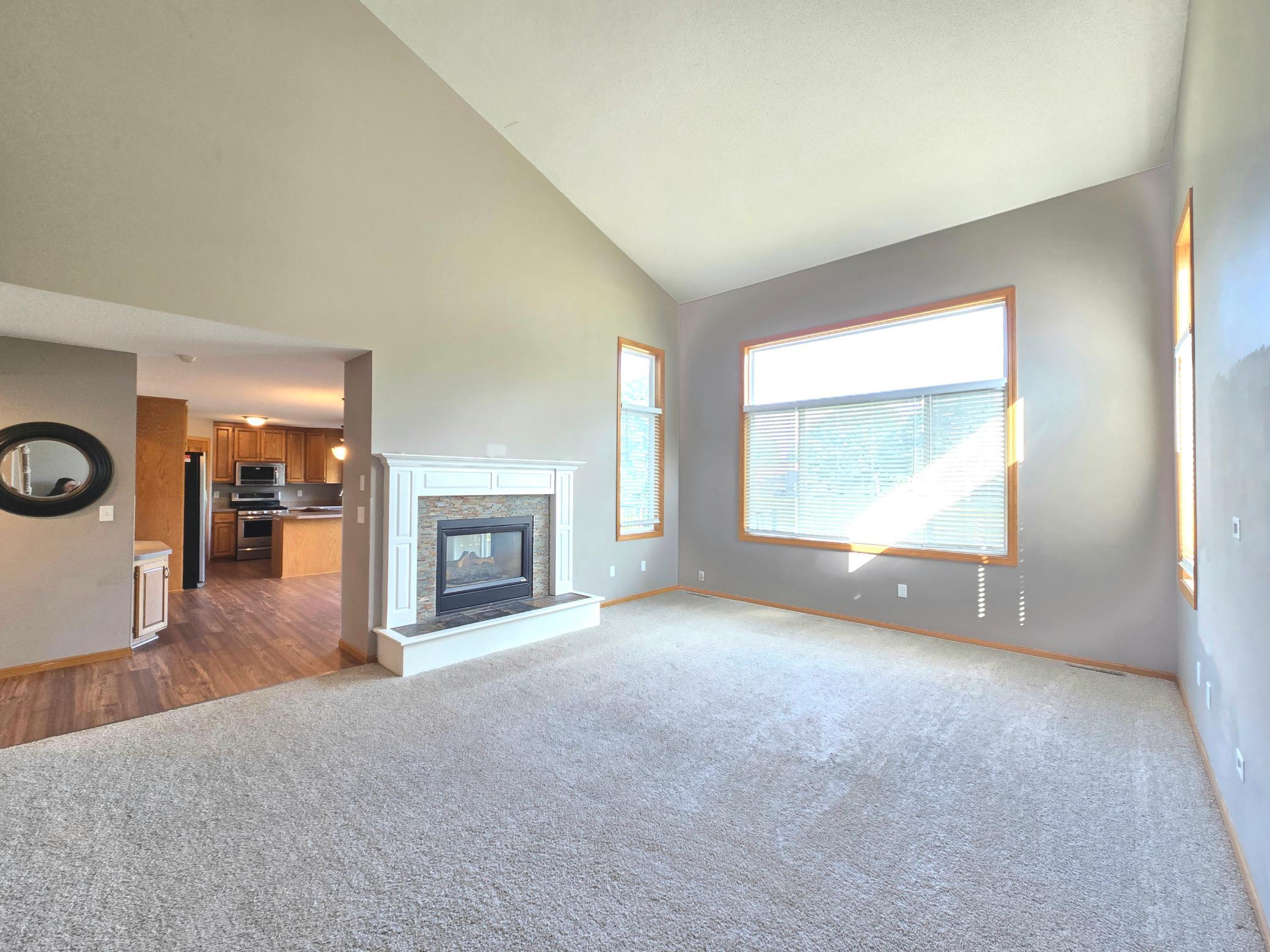 4625 Edinbrook Terrace Property Photo 2