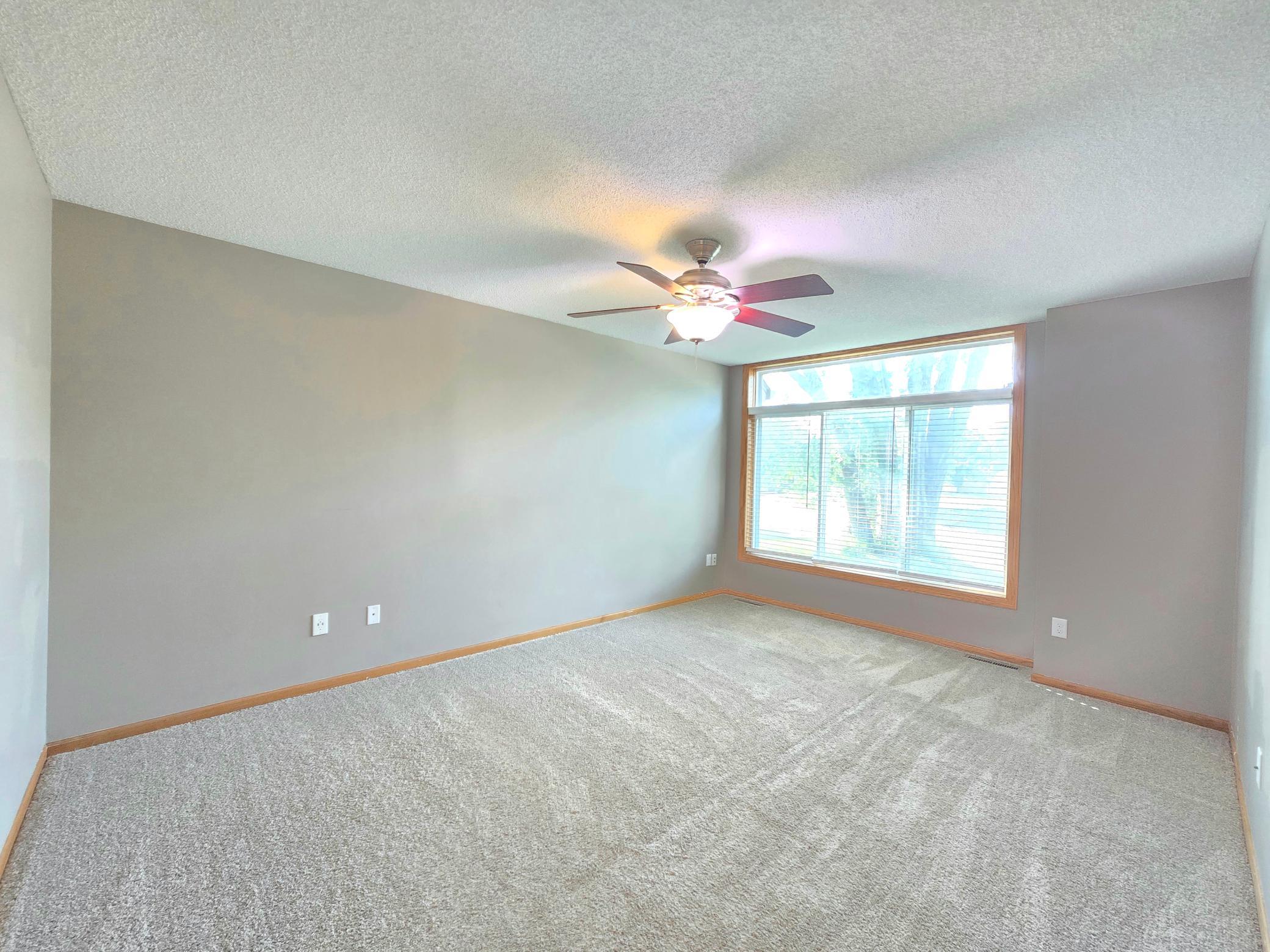 4625 Edinbrook Terrace Property Photo 10