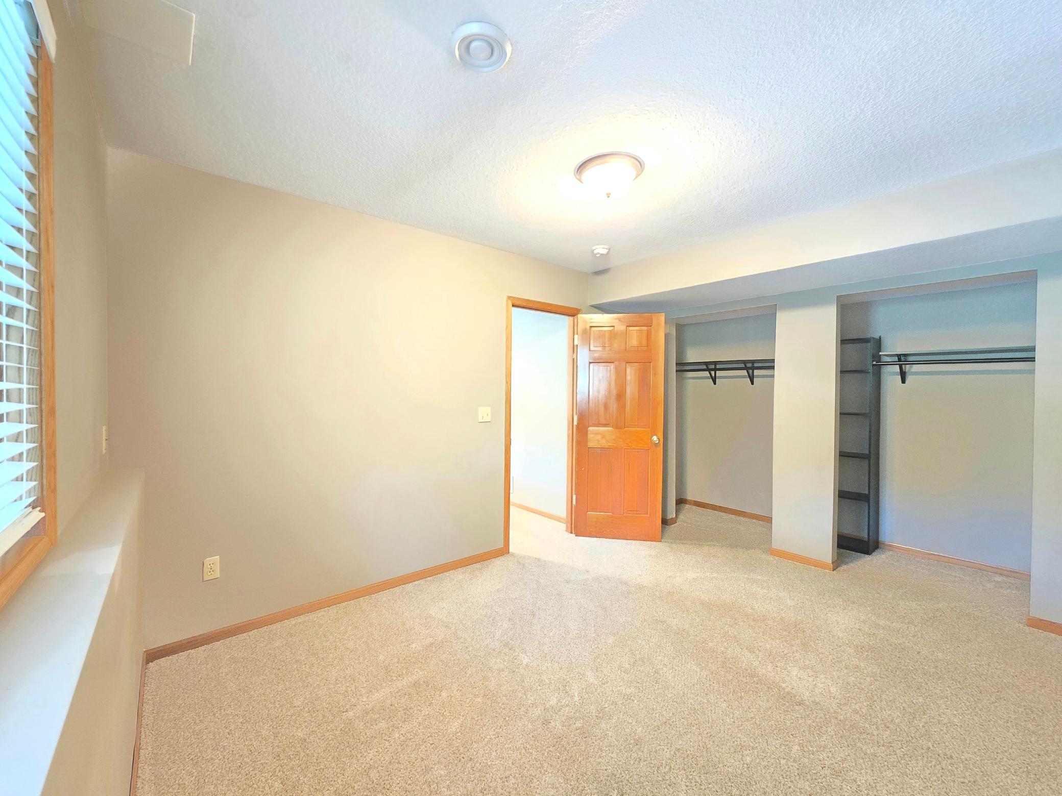 4625 Edinbrook Terrace Property Photo 23