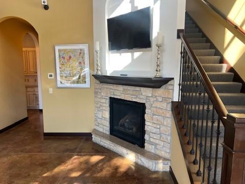 8696-A Eagle Creek Circle Property Photo 1