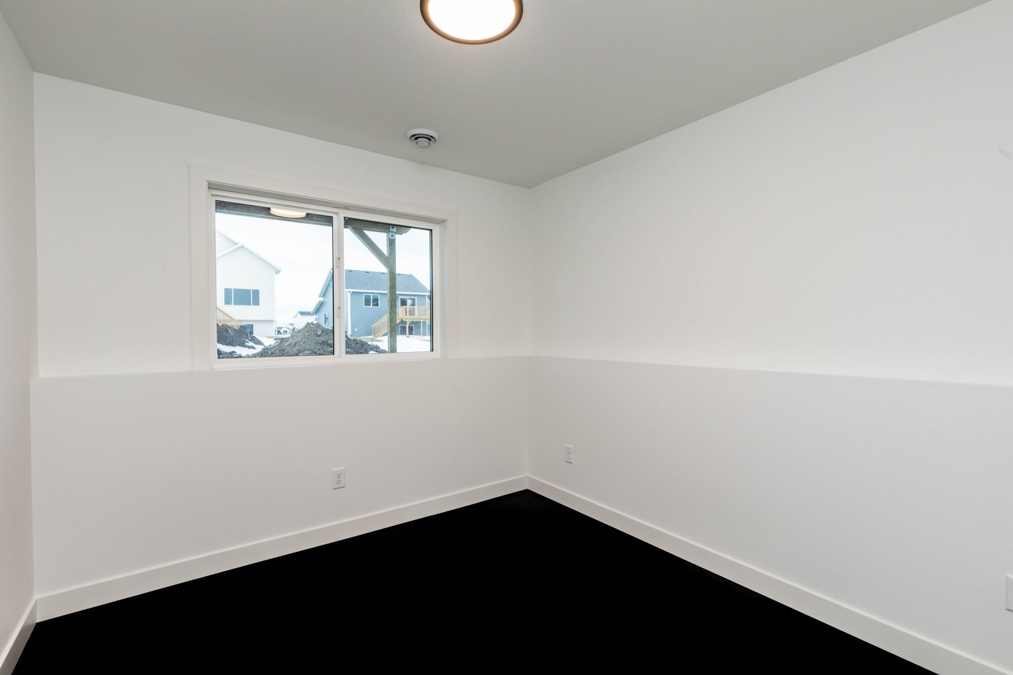 2515 Valley View Property Photo 18