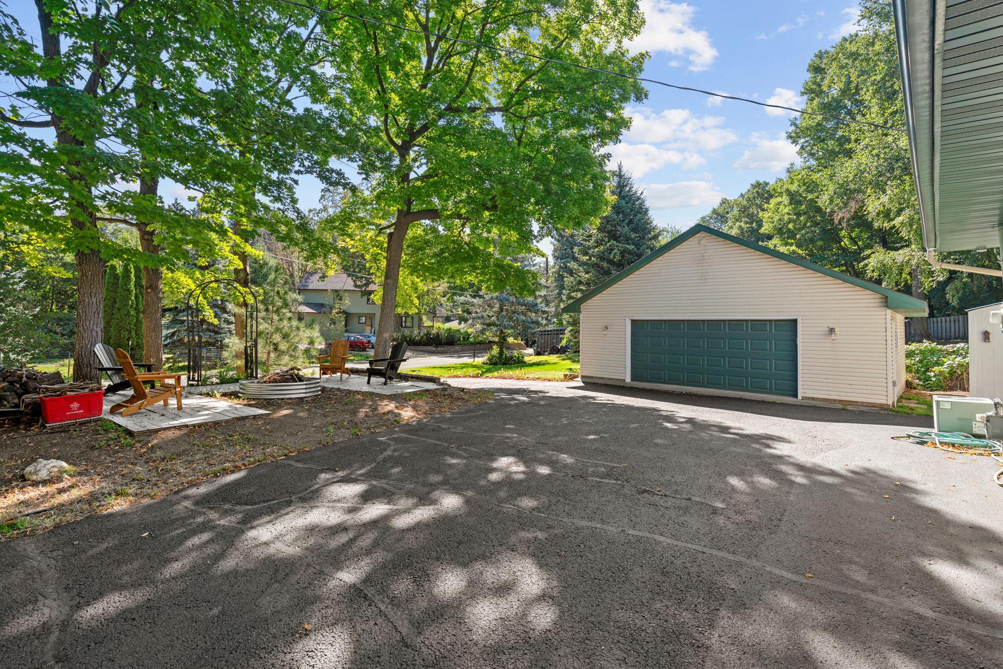 4753 Burns Road Property Photo 51