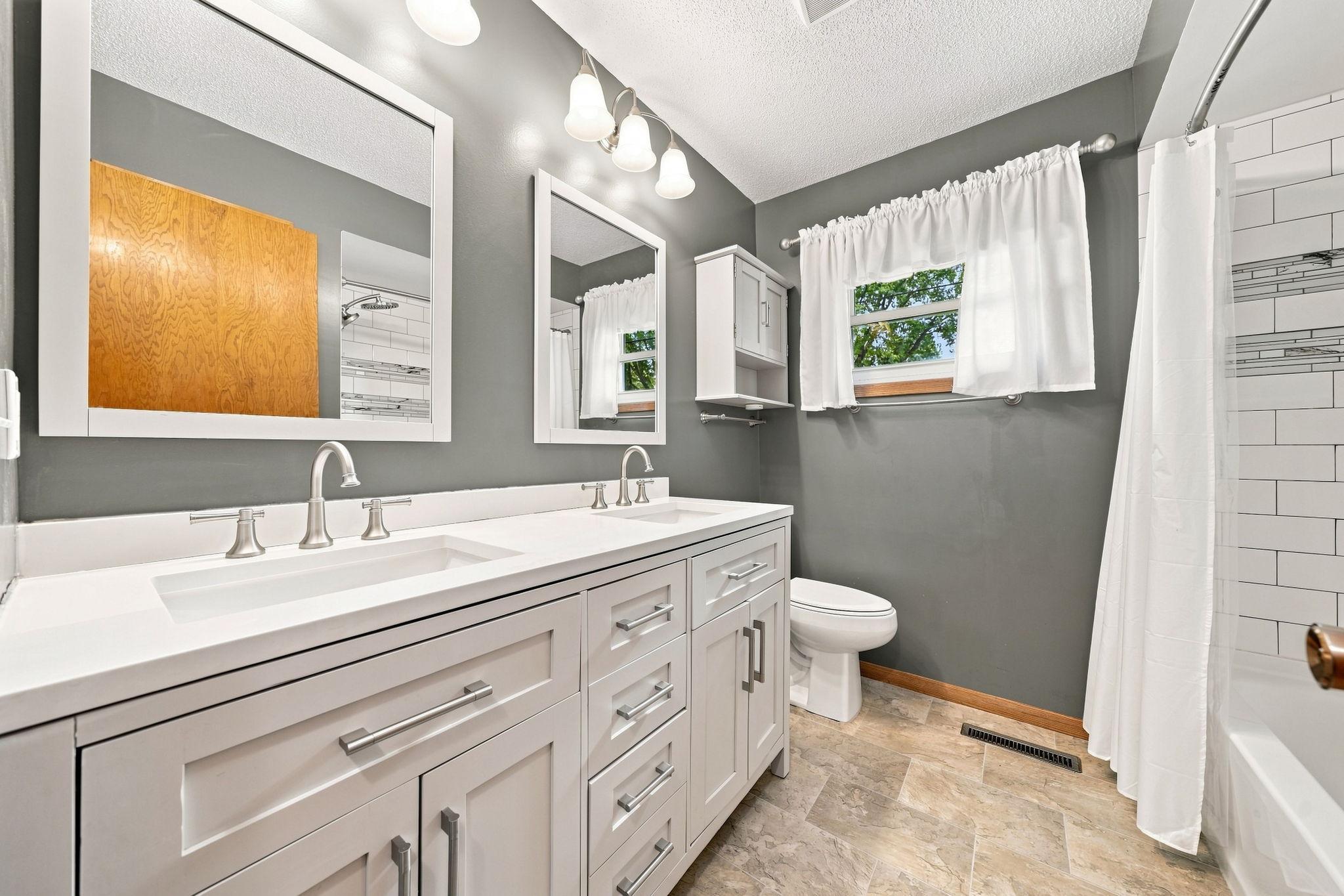 308 3rd Street Ne Property Photo 7