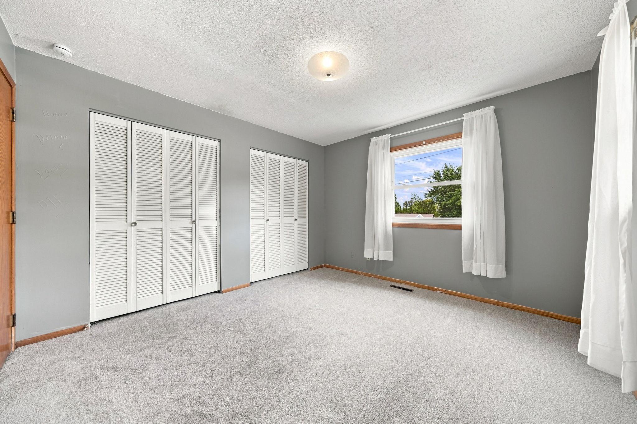308 3rd Street Ne Property Photo 9