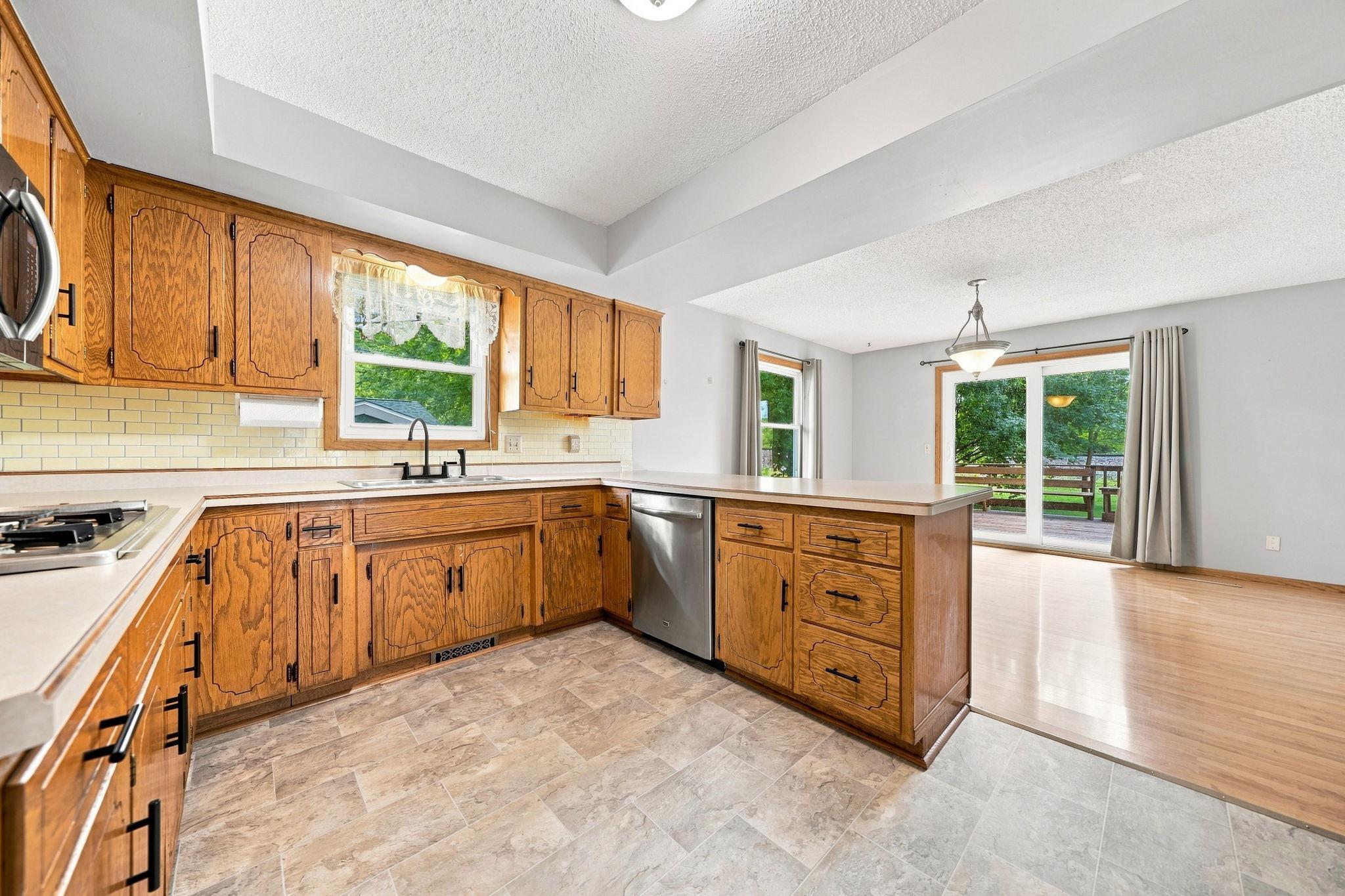 308 3rd Street Ne Property Photo 11