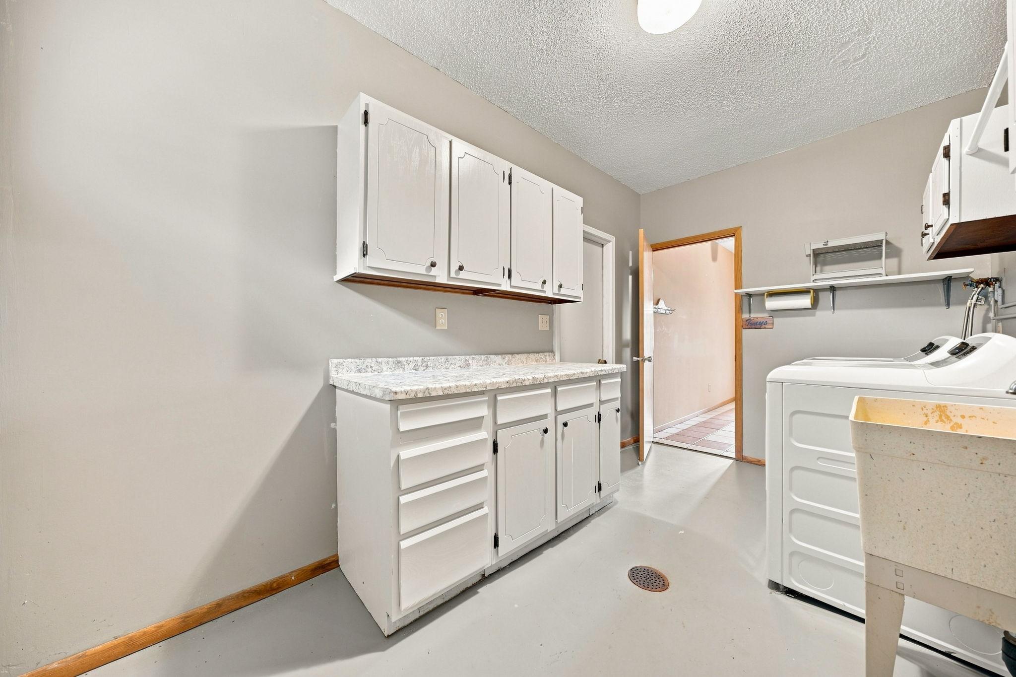 308 3rd Street Ne Property Photo 22
