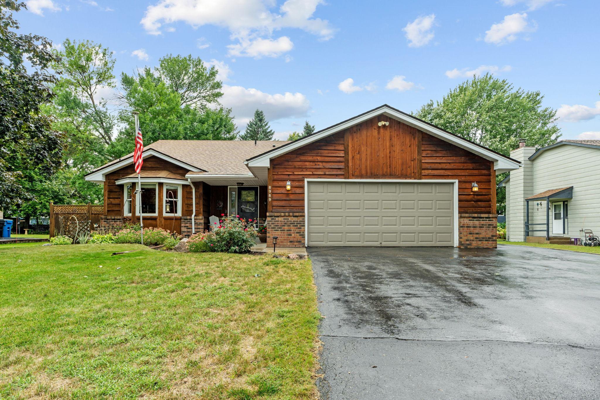 8989 Kirkwood Circle N Property Photo 1