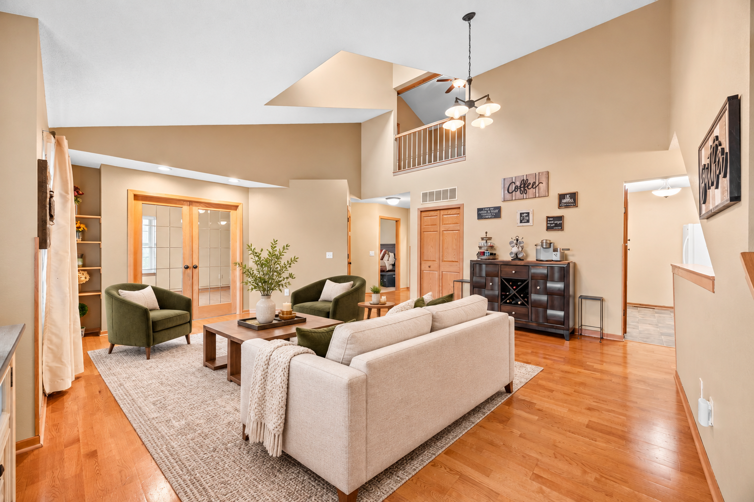 111 Morningside Drive Ne Property Photo 1