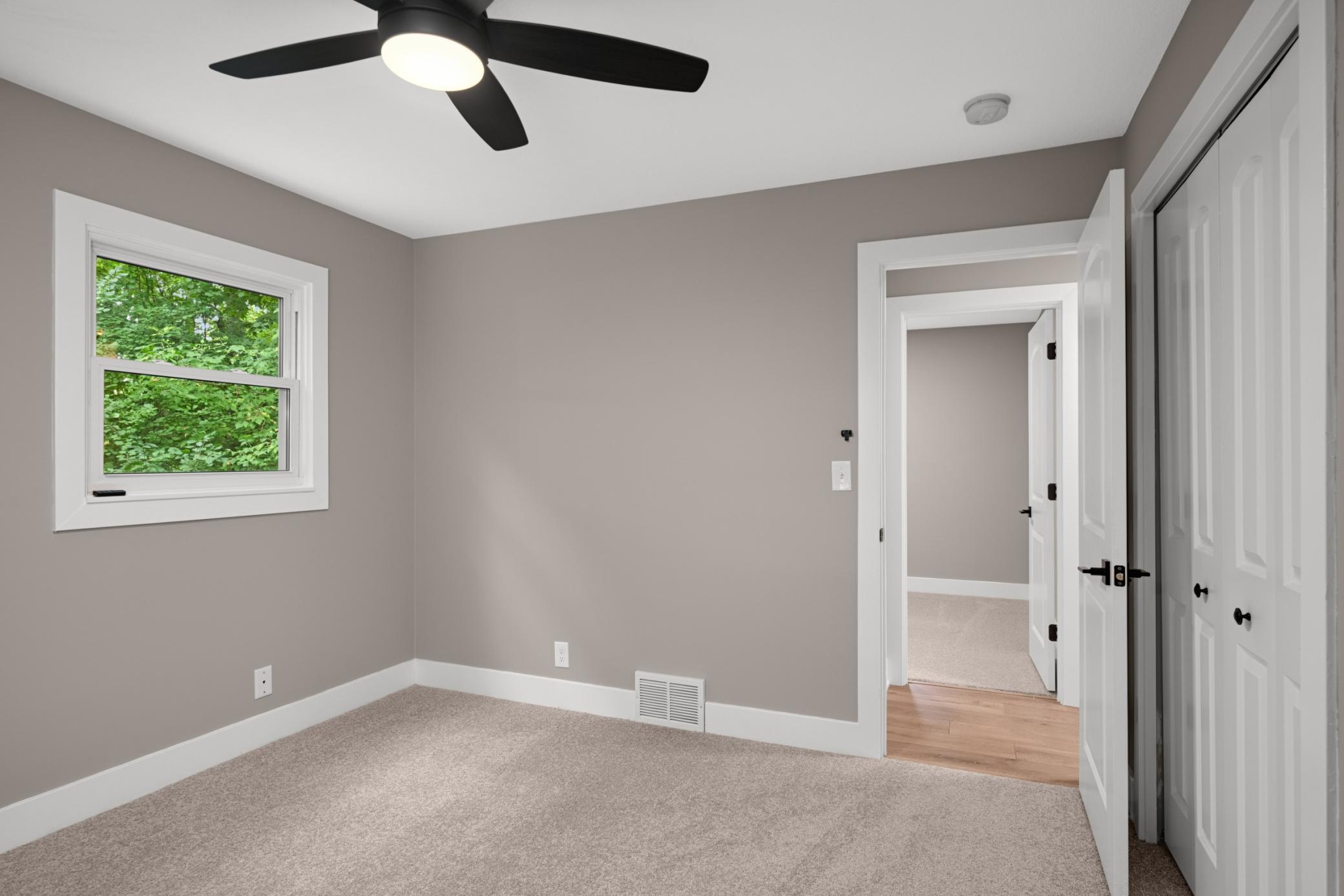 342 Kenmar Circle Property Photo 24