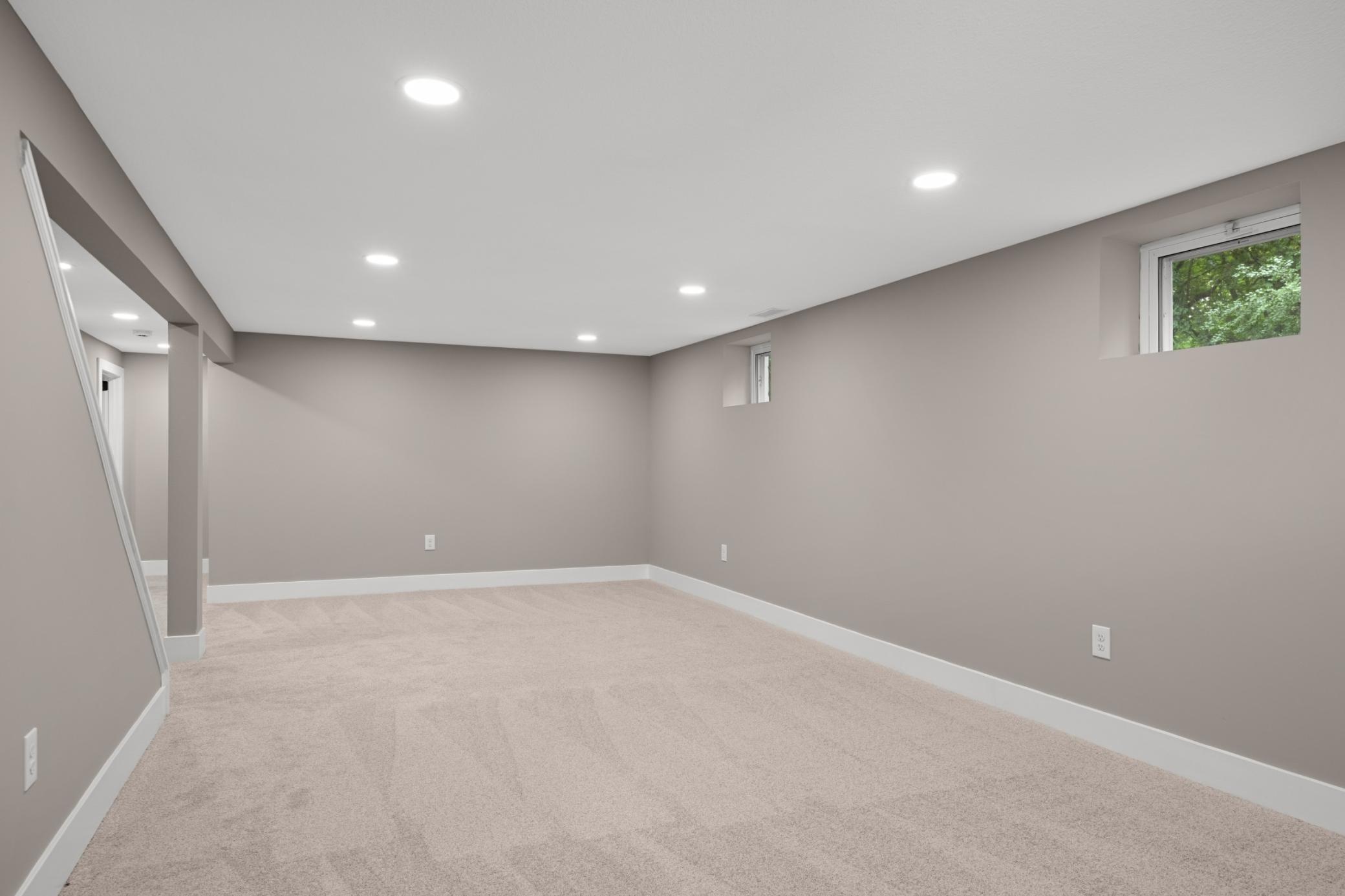 342 Kenmar Circle Property Photo 31