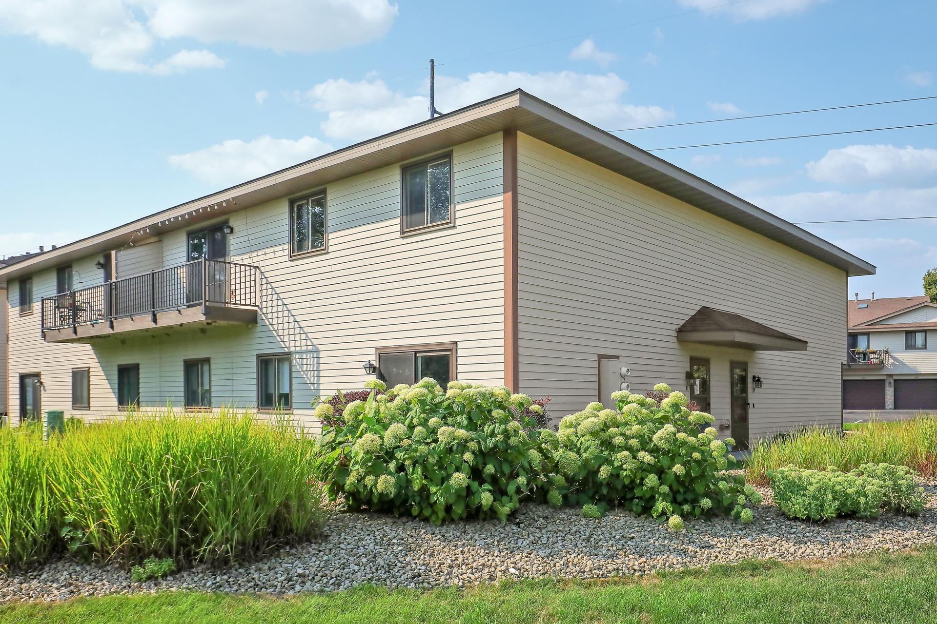 11139 Edgewood Circle N Property Photo 30