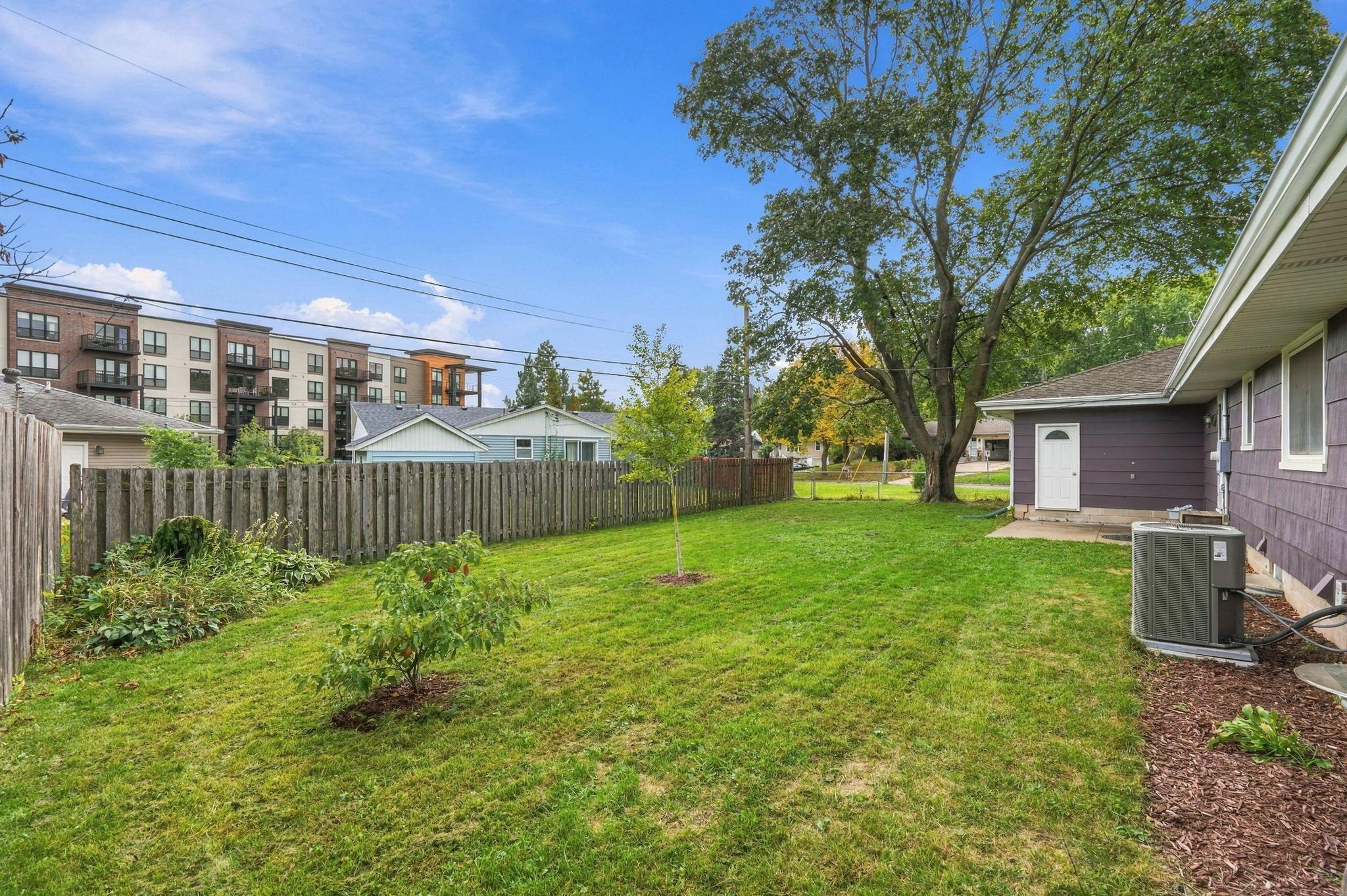 8413 Meadow Lake Road E Property Photo 36