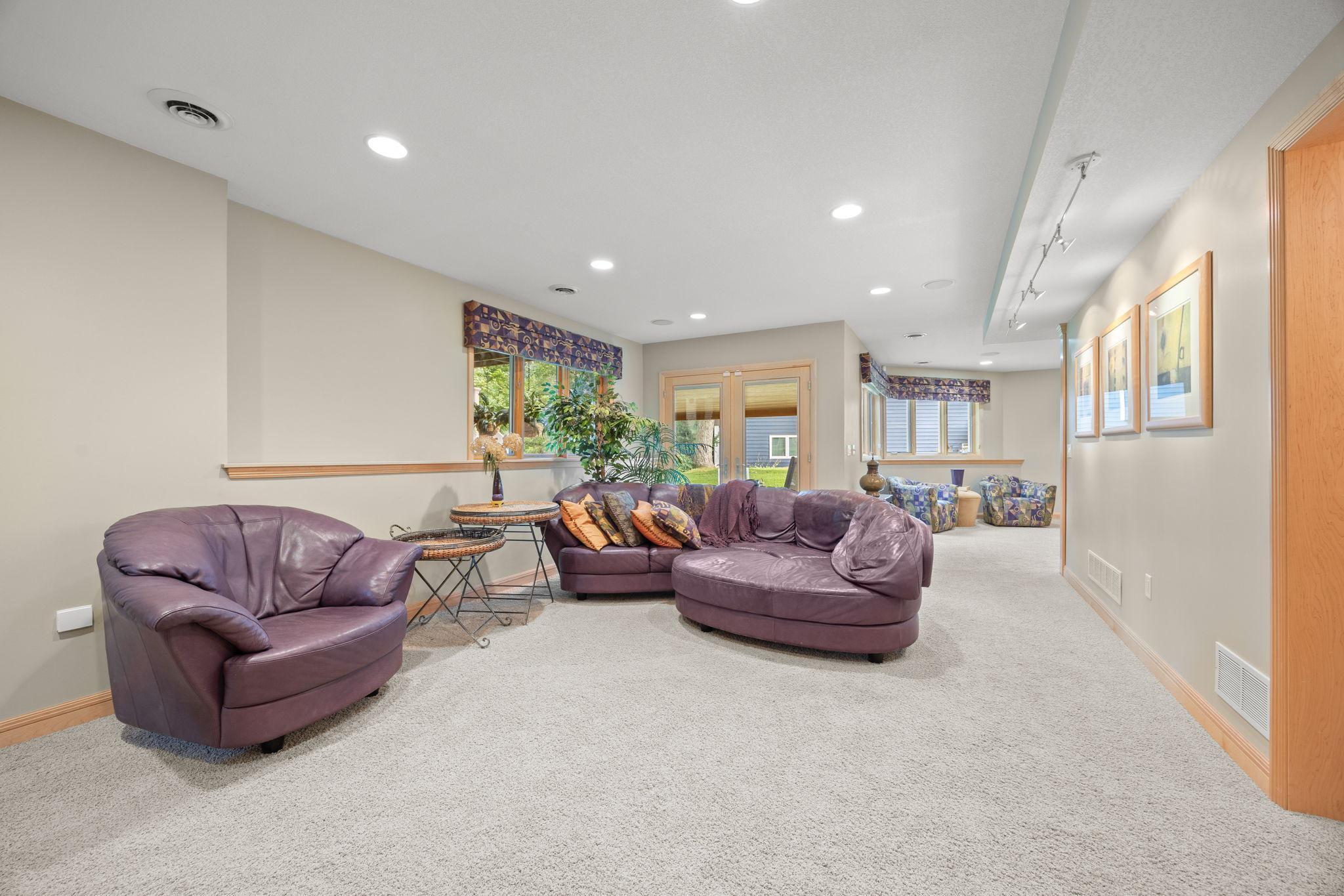 2021 Royale Drive Property Photo 30