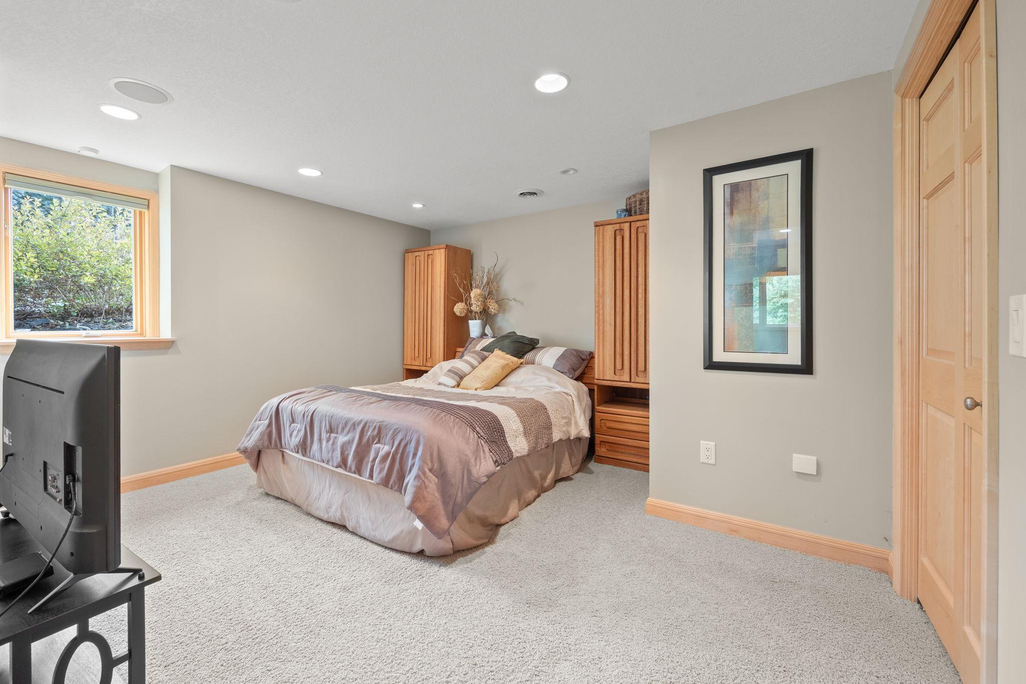 2021 Royale Drive Property Photo 34