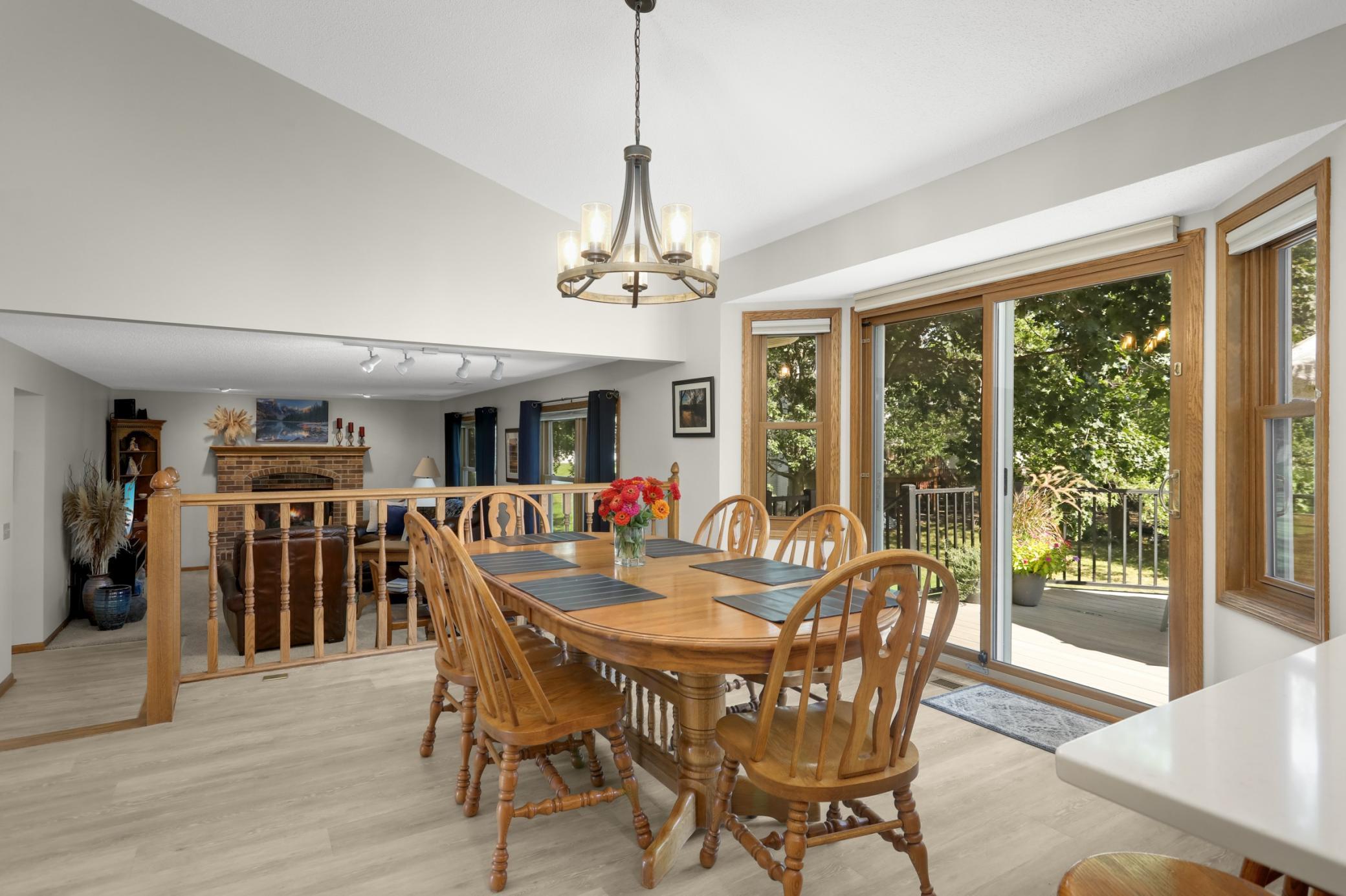 3266 Rolling Hills Drive Property Photo 11