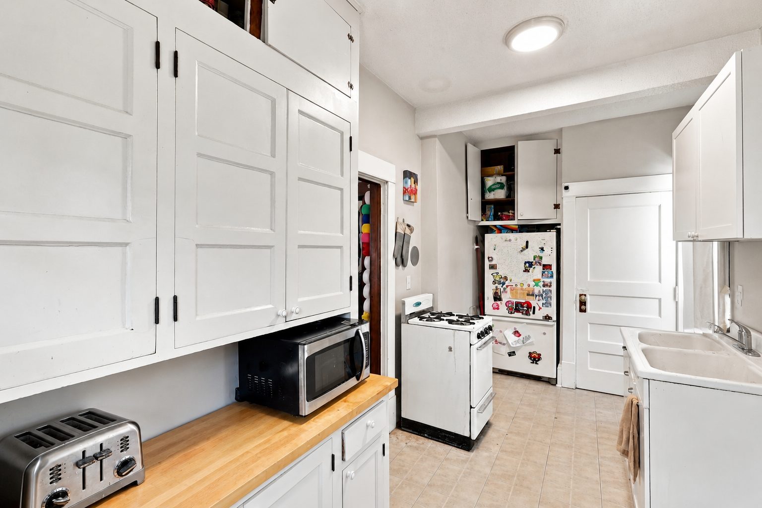 2800 Cedar Avenue S Property Photo 13
