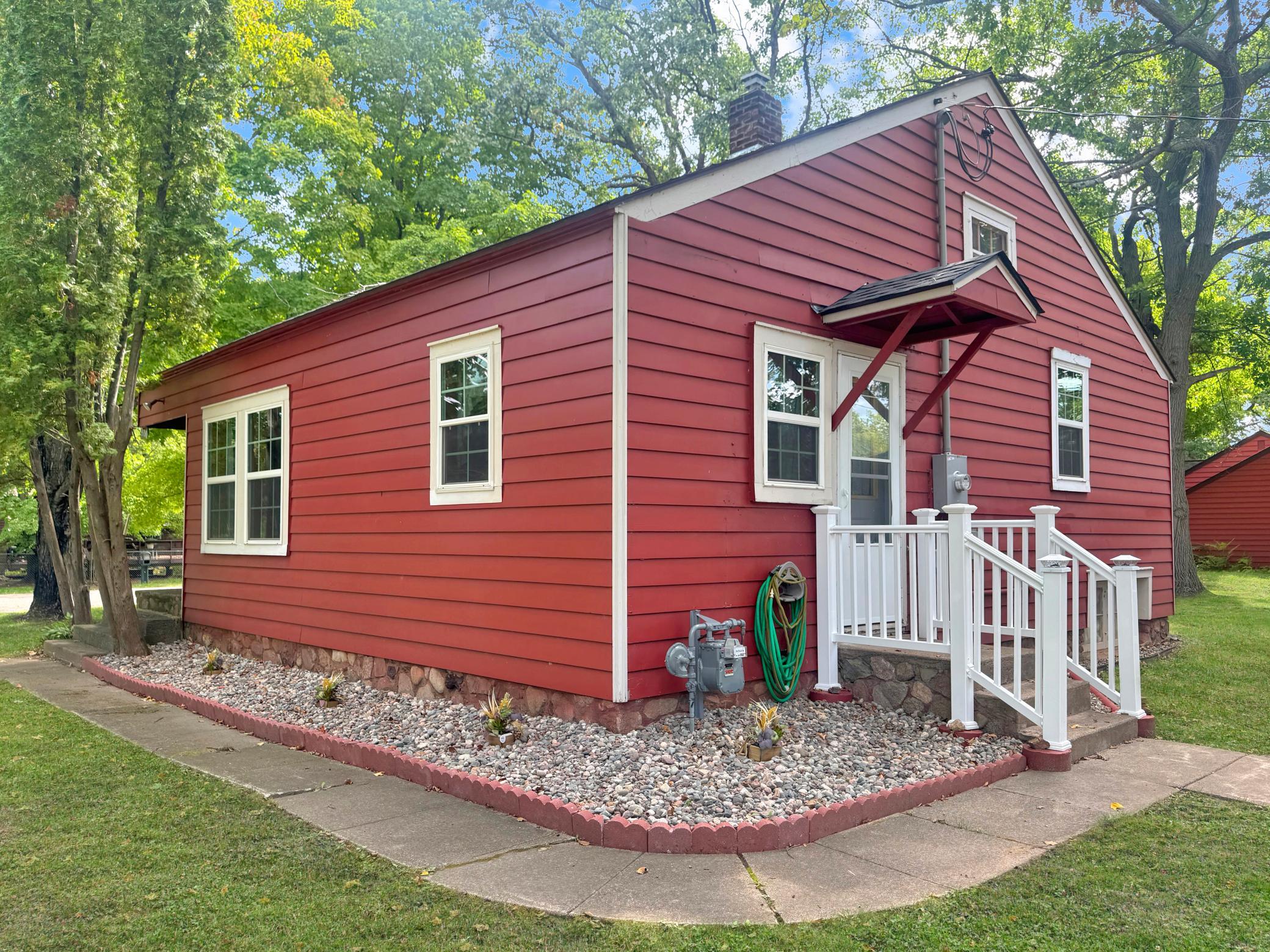 800 6th Street Property Photo 4