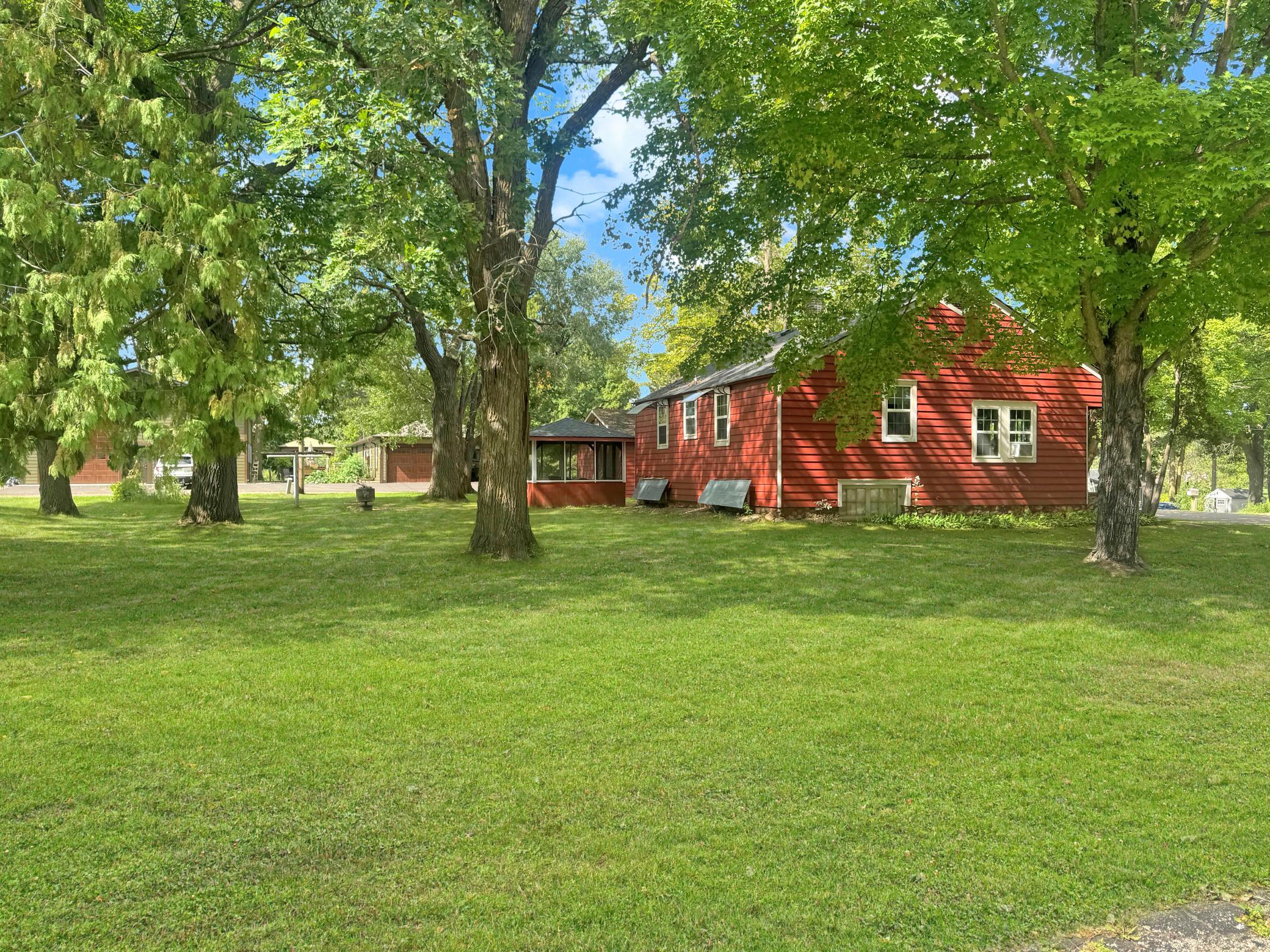 800 6th Street Property Photo 6