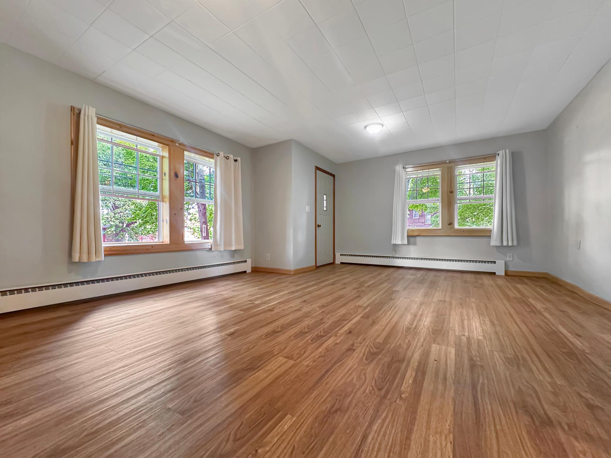 800 6th Street Property Photo 17