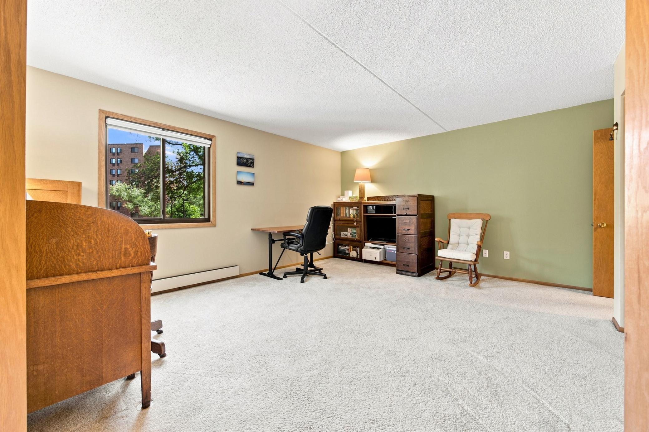 105 3rd Street N 203 Property Photo 18