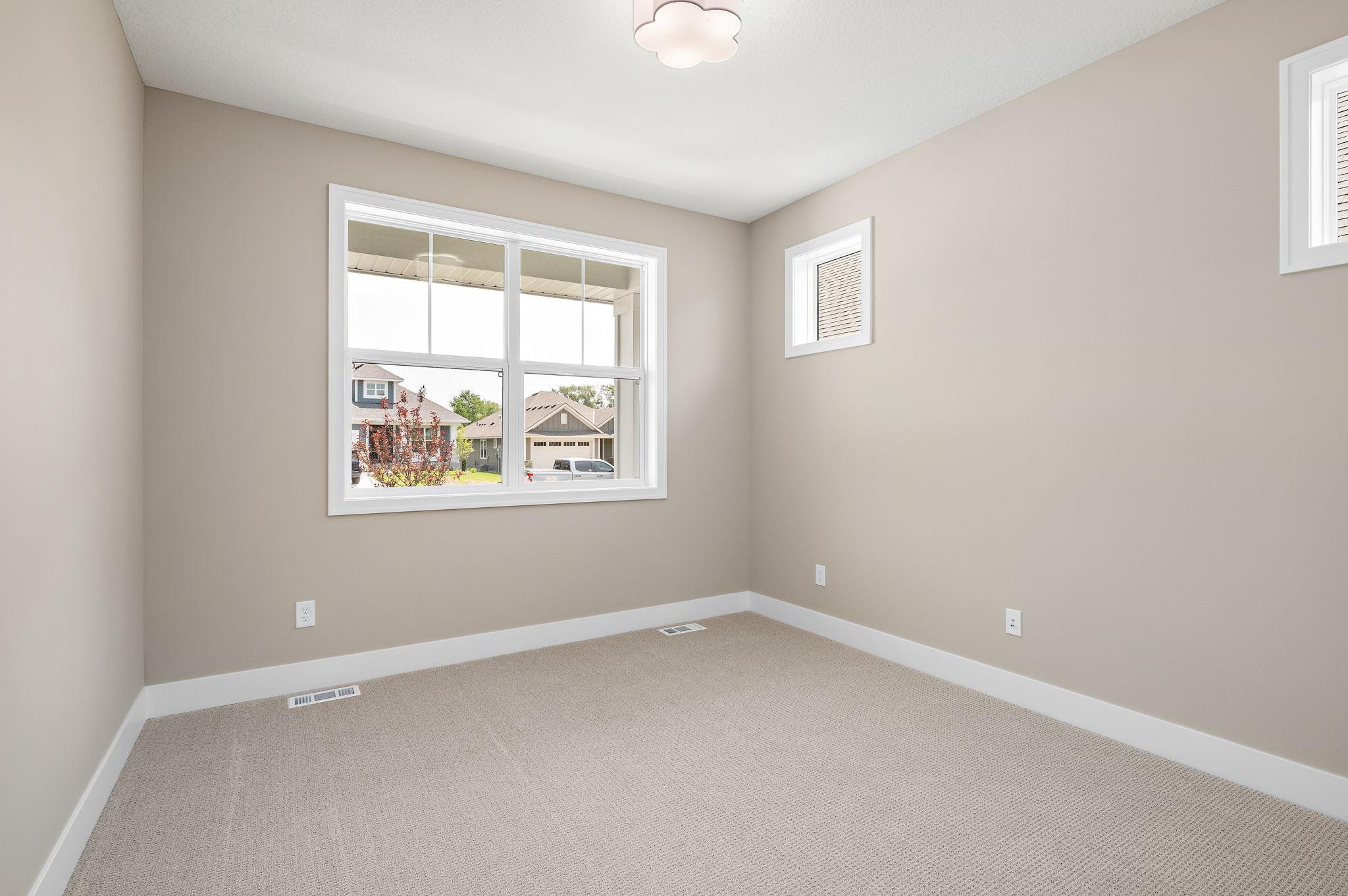 4747 Lawndale Court N Property Photo 22