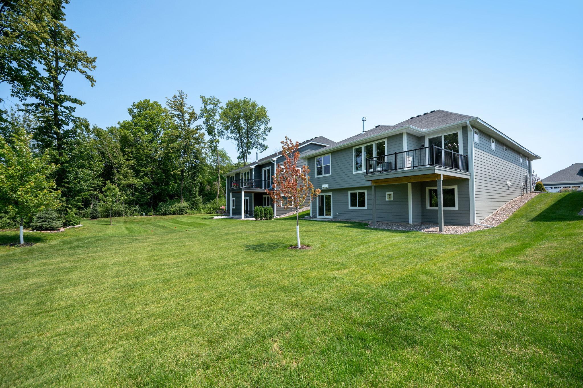 4747 Lawndale Court N Property Photo 32