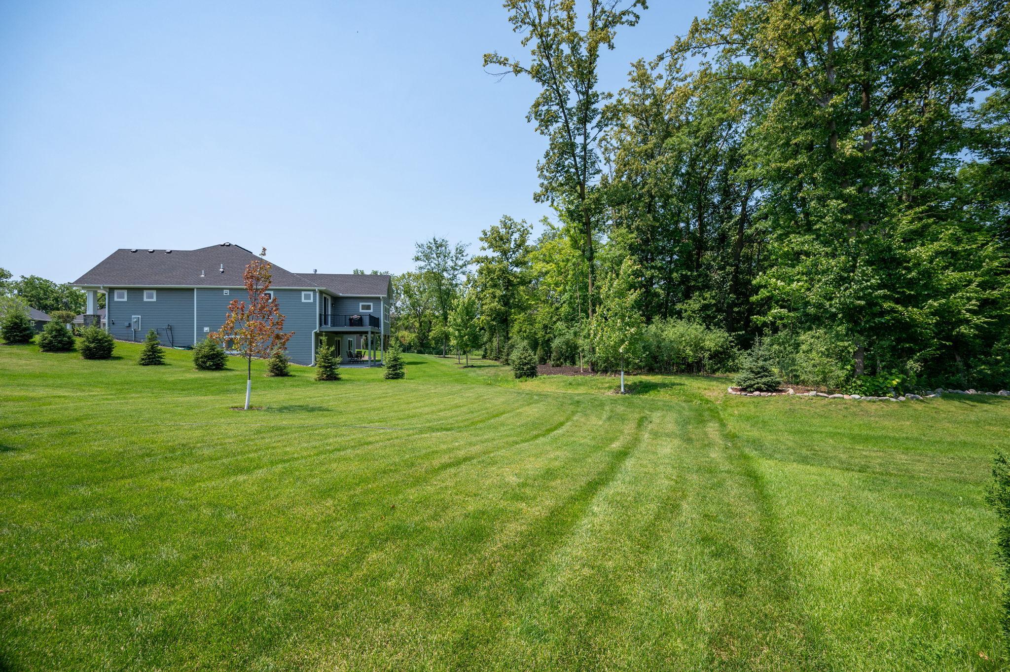 4747 Lawndale Court N Property Photo 33