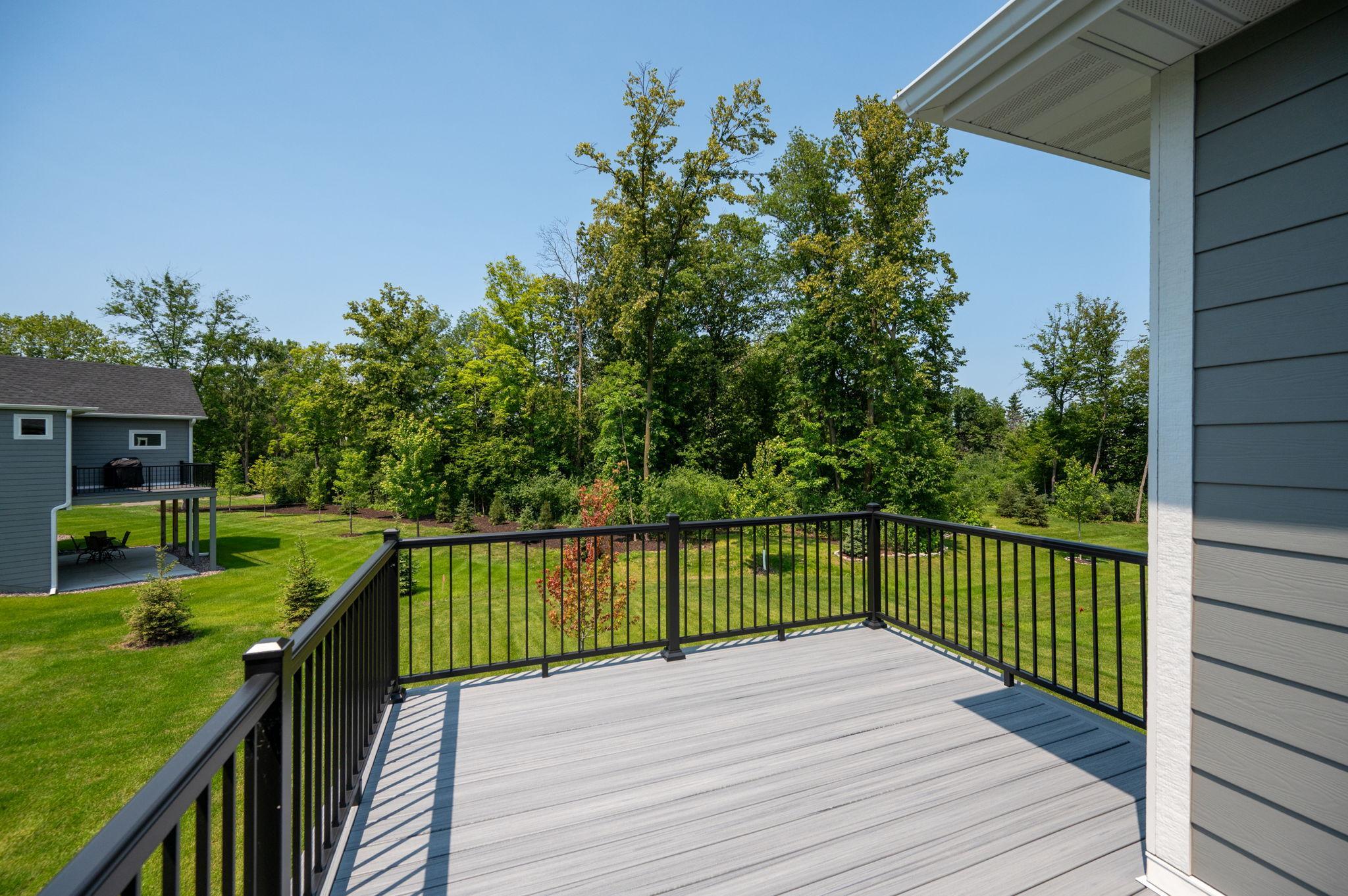 4747 Lawndale Court N Property Photo 34