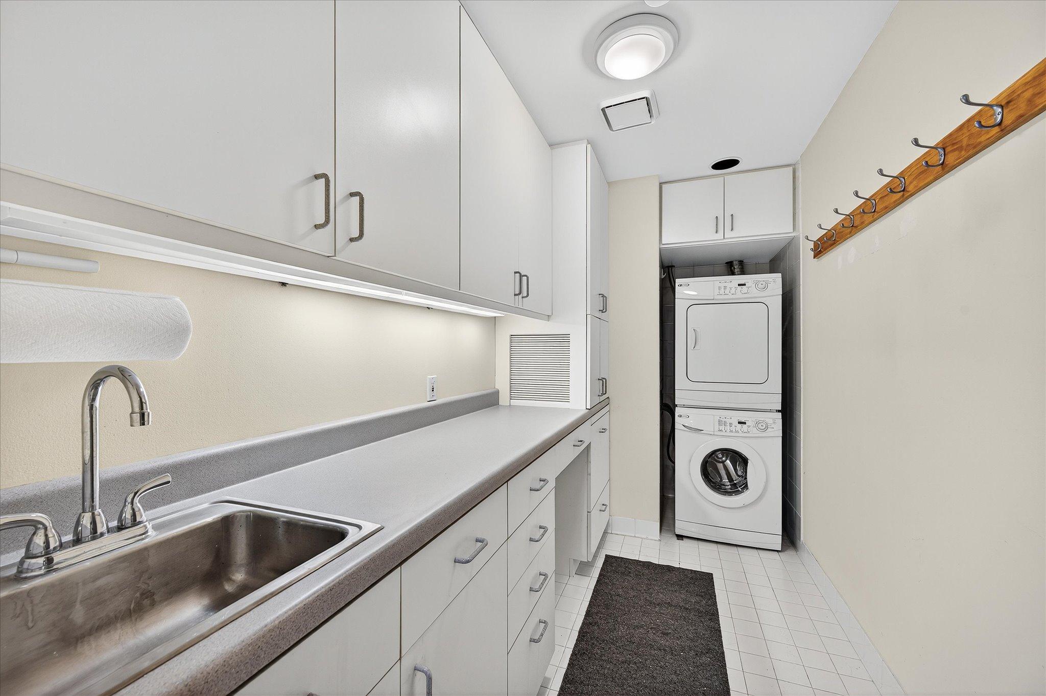 168 6th Street E 3501/3506 Property Photo 27