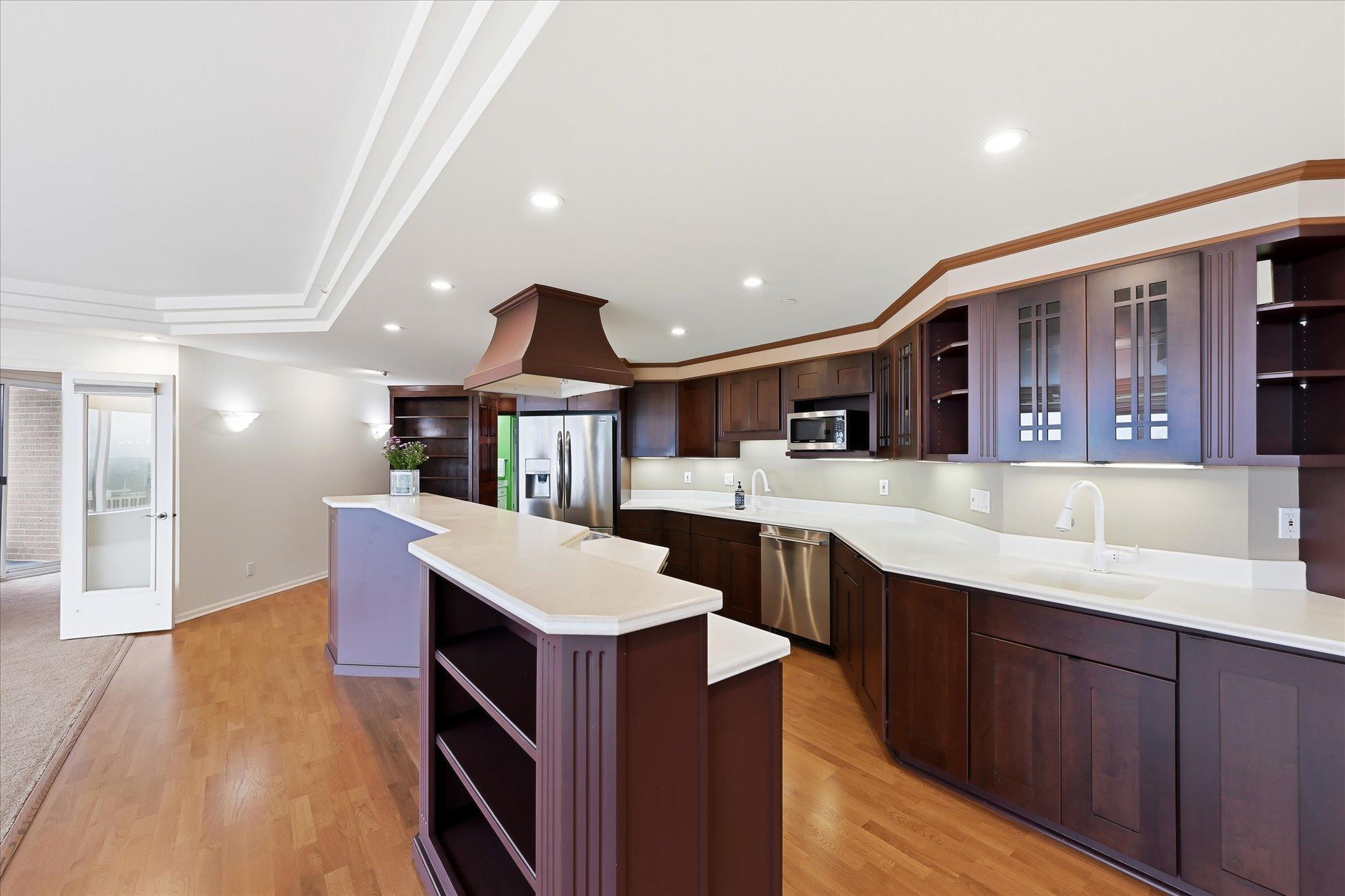 168 6th Street E 3501/3506 Property Photo 46