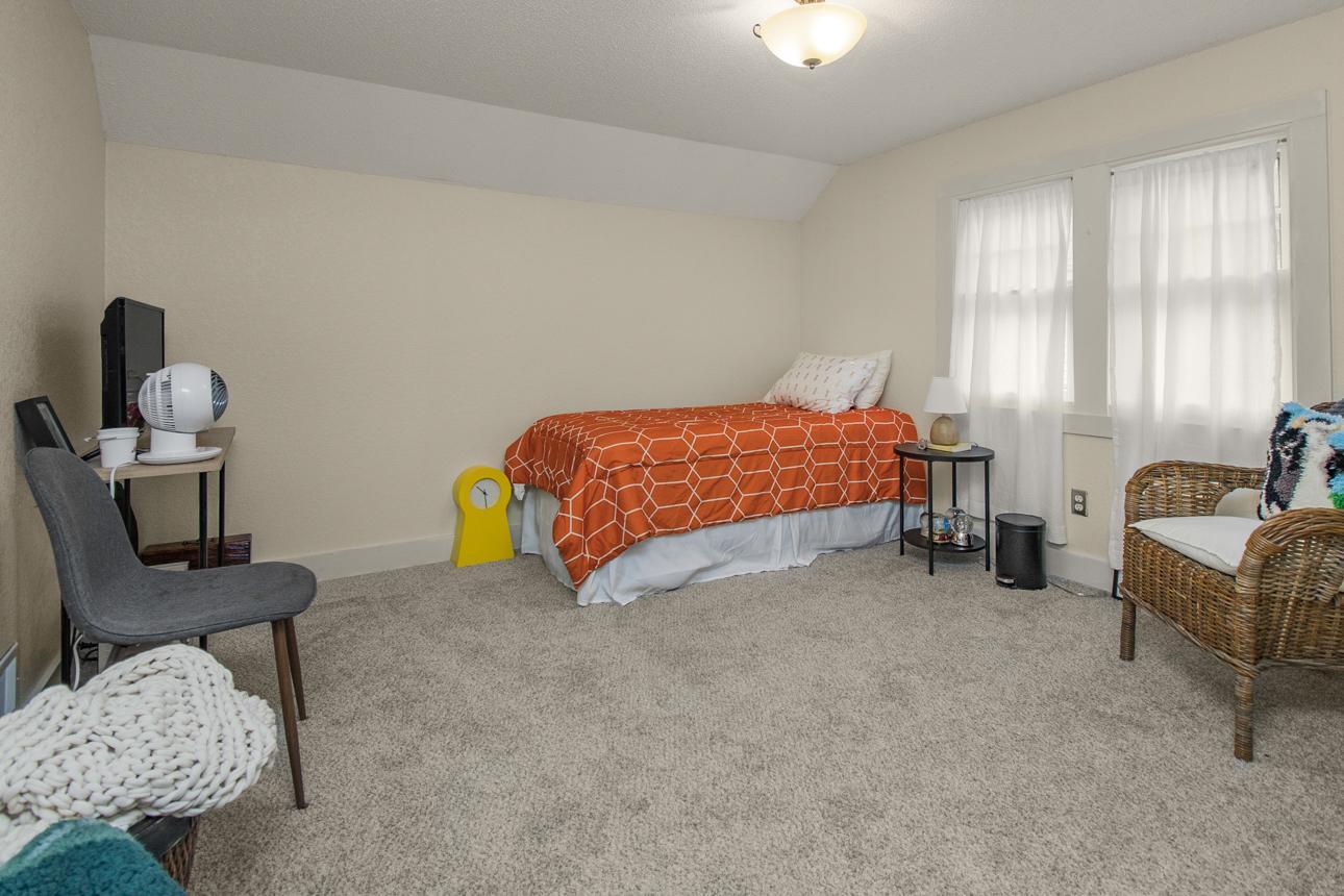 1084 Bradley Street Property Photo 21