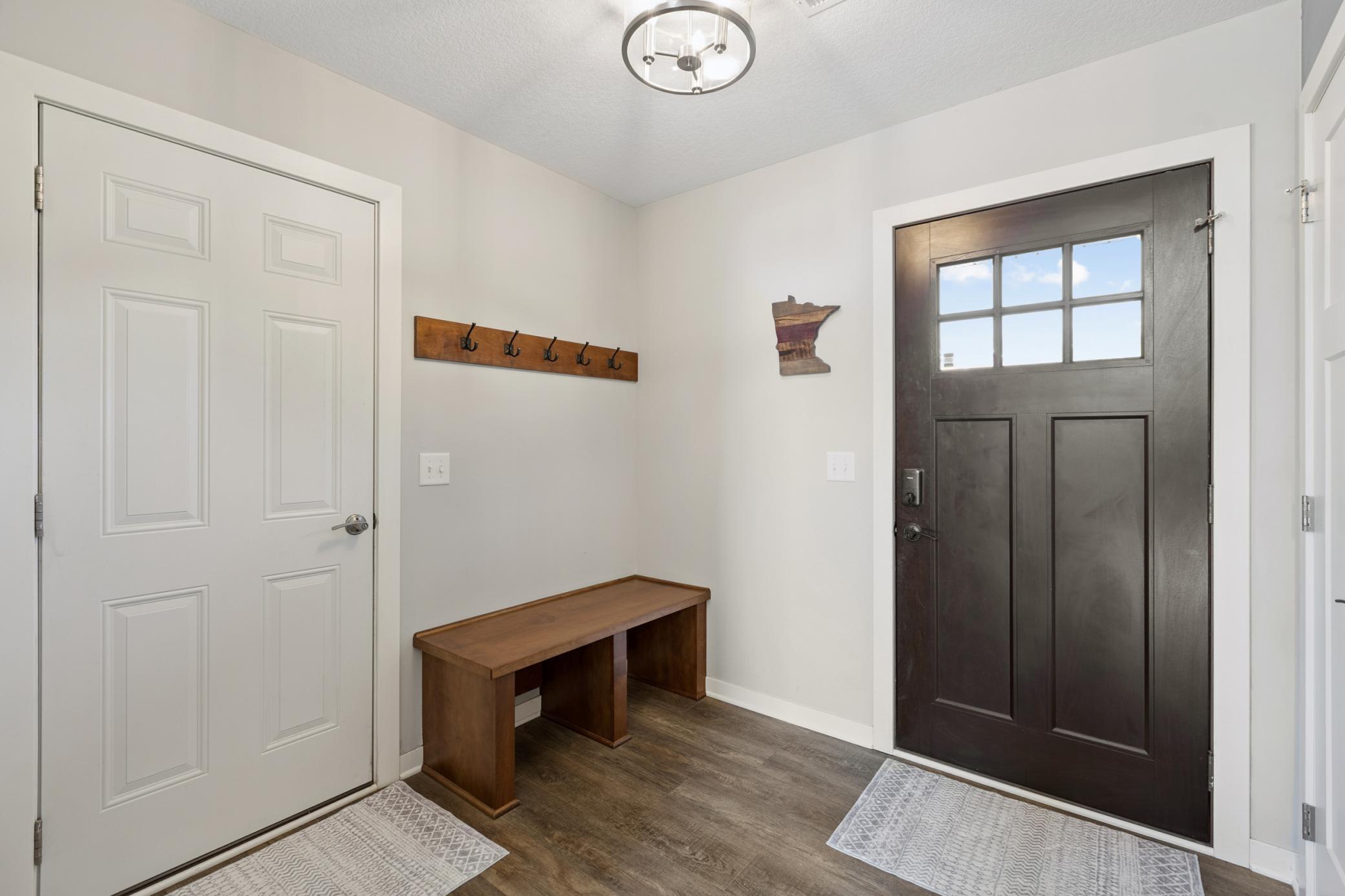 7757 Sterling Drive Property Photo 4
