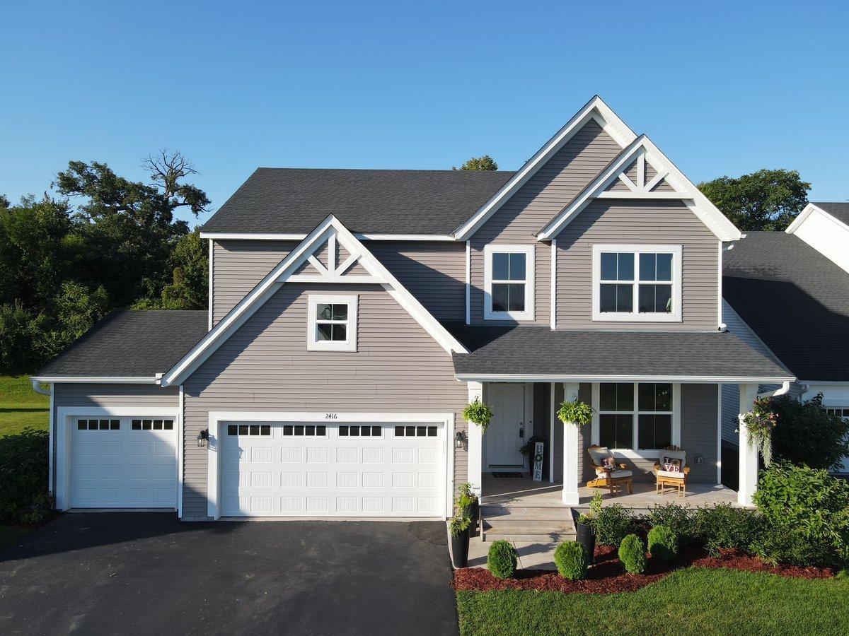 2416 Greenbriar Lane Property Photo 1