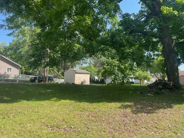 1689 Canary Lane Property Photo 8