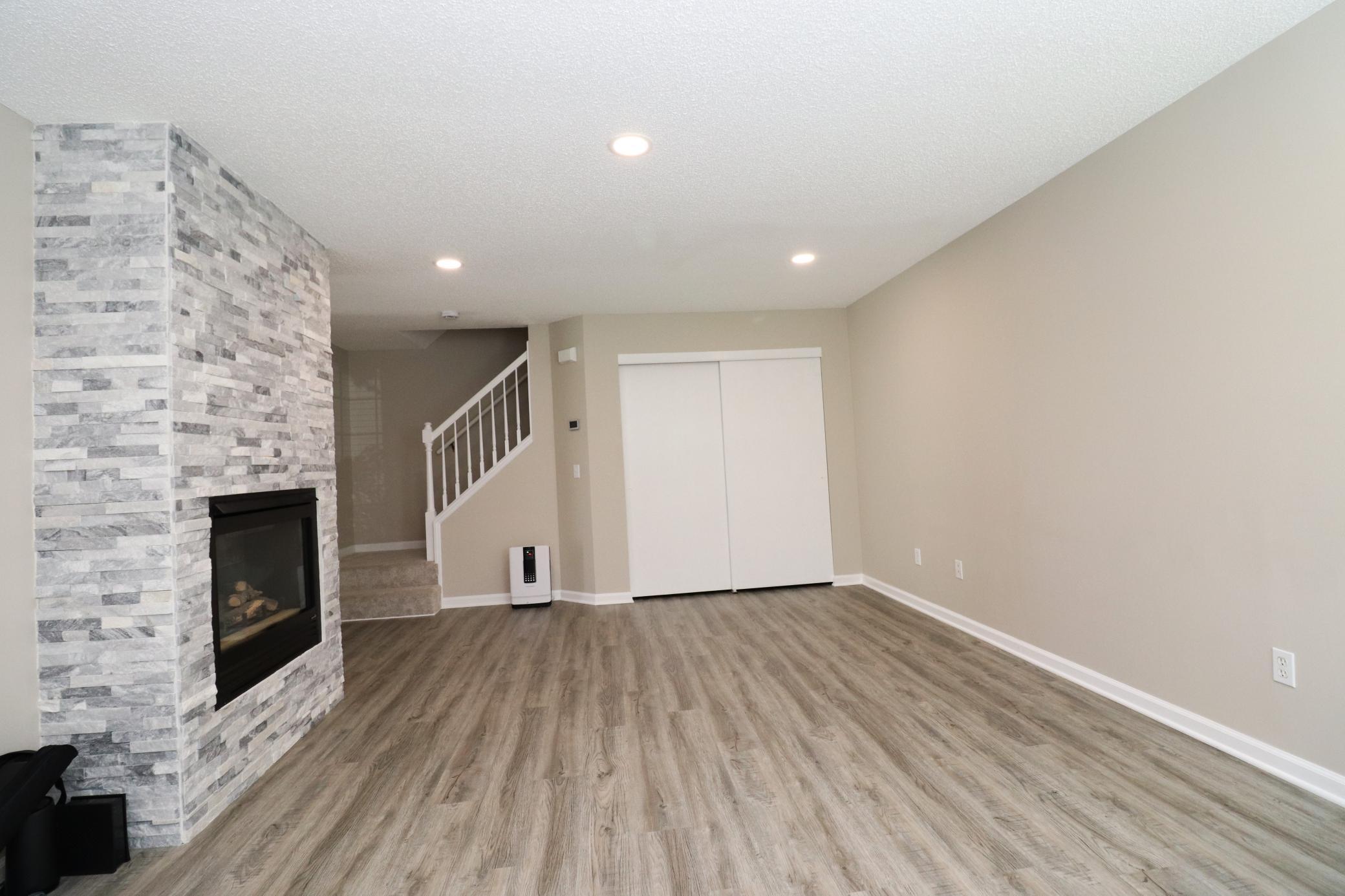 15744 Flackwood Avenue 152 Property Photo 8
