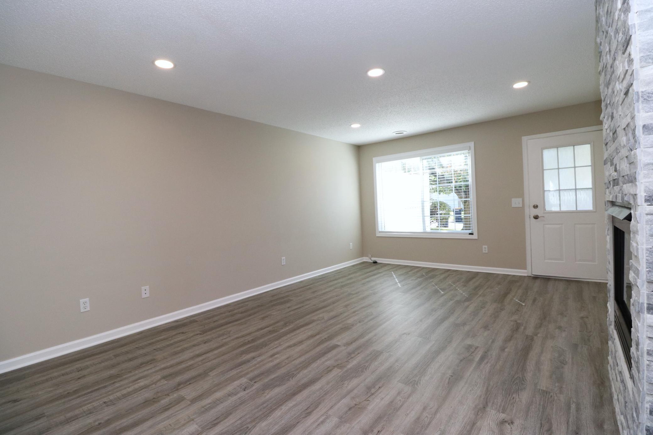 15744 Flackwood Avenue 152 Property Photo 10